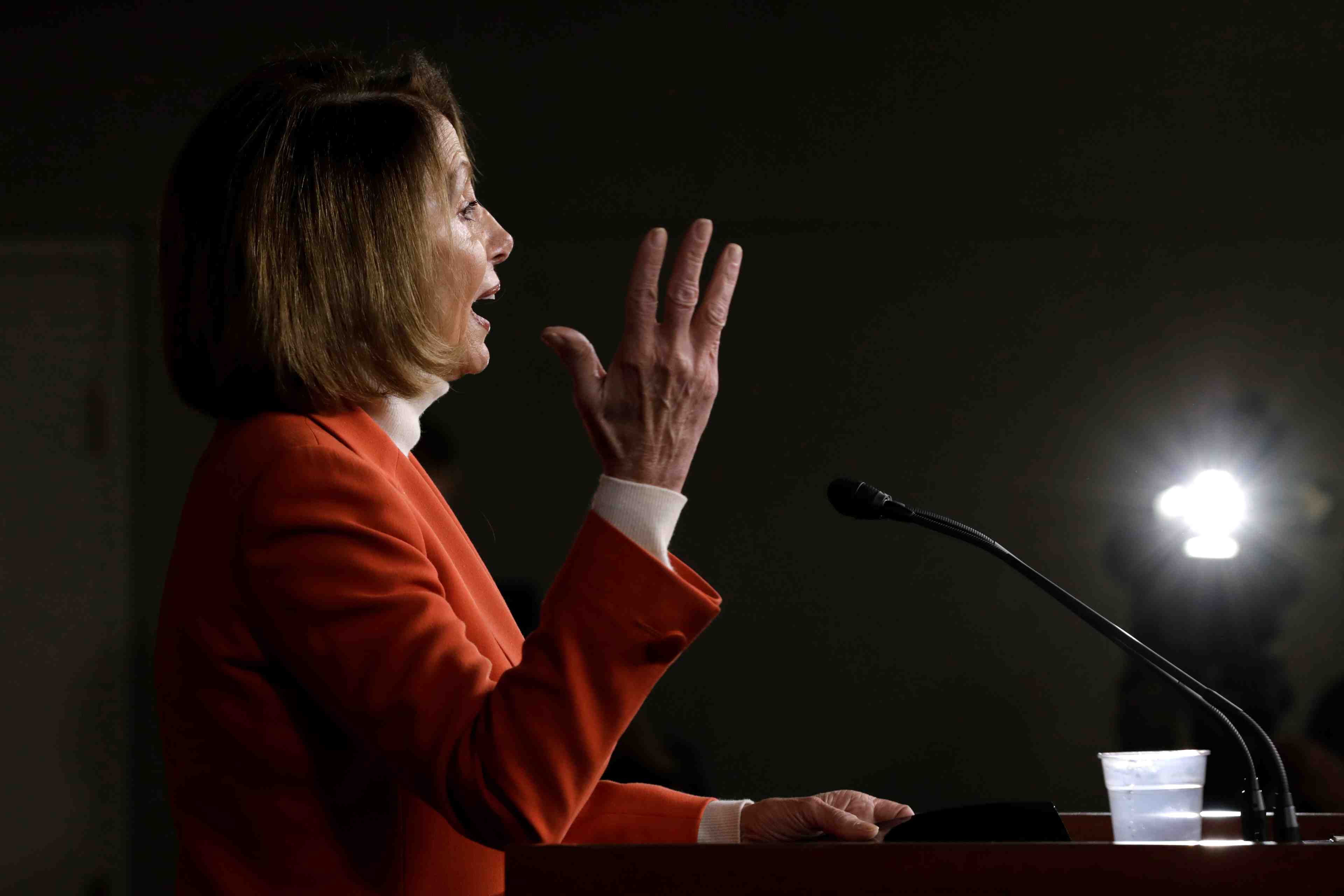 Pelosi candidate a la presidence de la chambre des representants