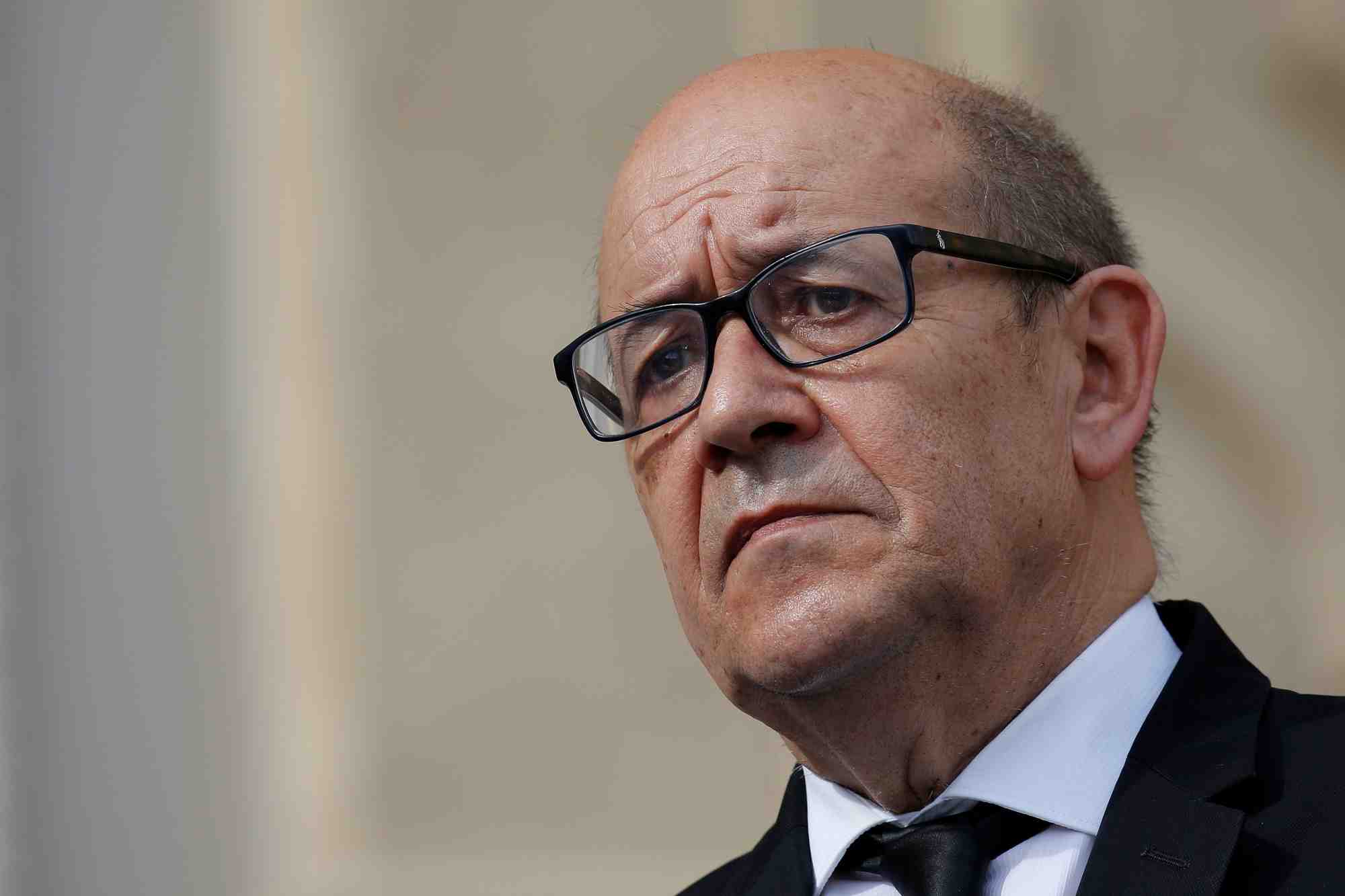La france reclame une enquete internationale au mali