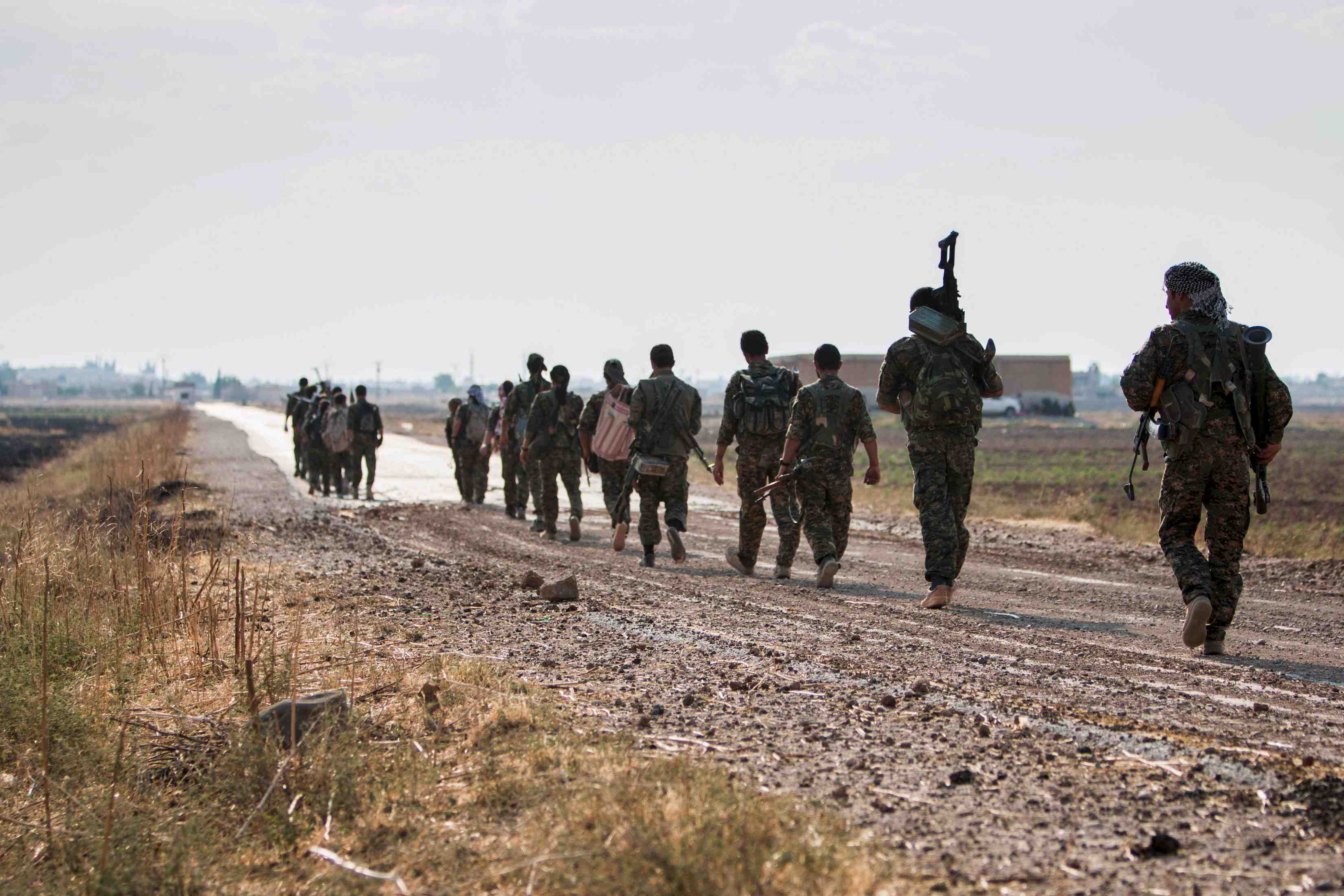 La milice kurde ypg ne veut pas mener l'assaut contre rakka en syrie