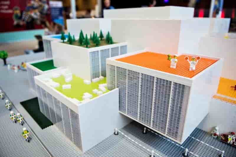 Lego supprime 8% de ses effectifs, ventes en baisse