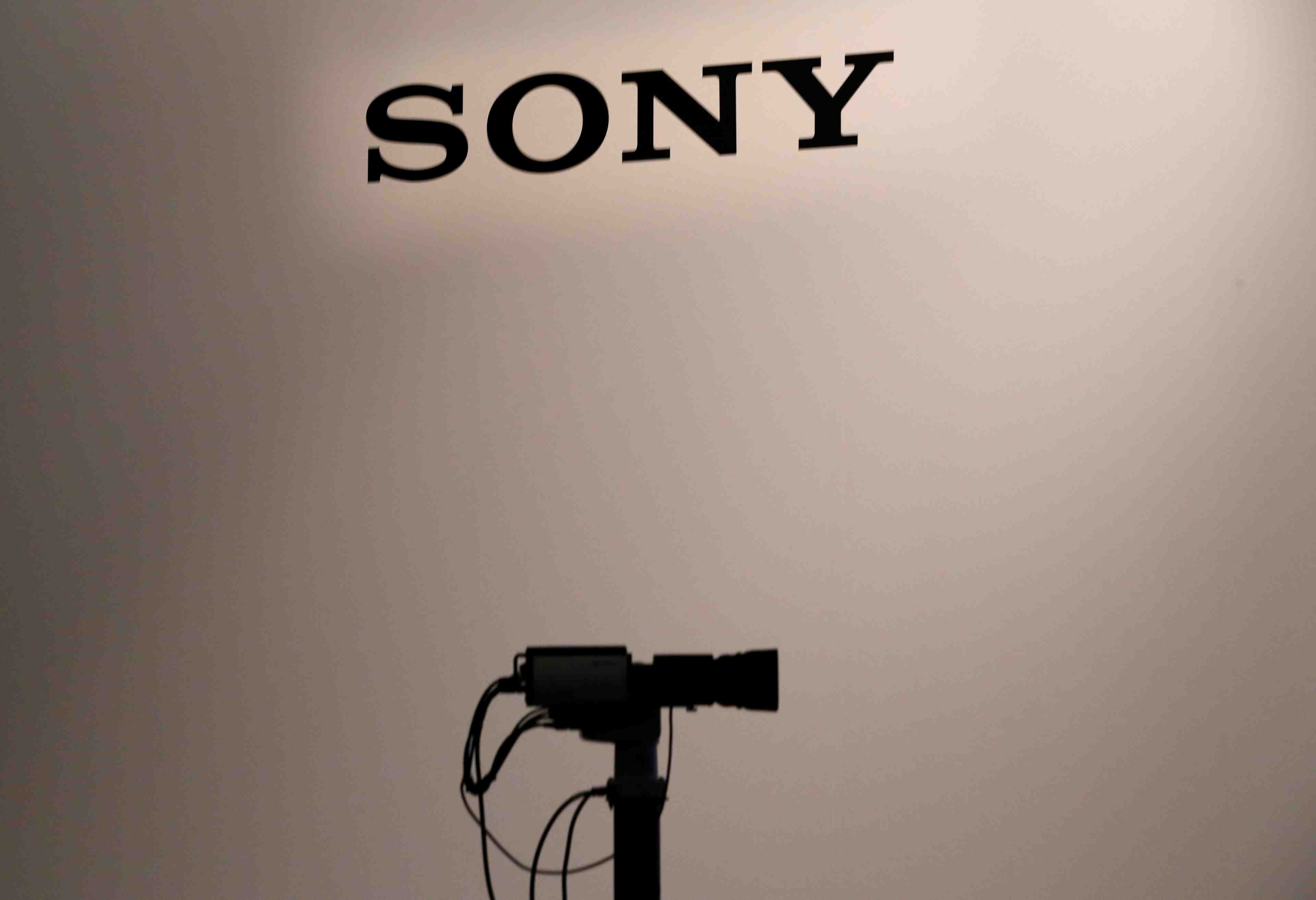 L'ue approuve la prise de controle exclusif d'emi music par sony
