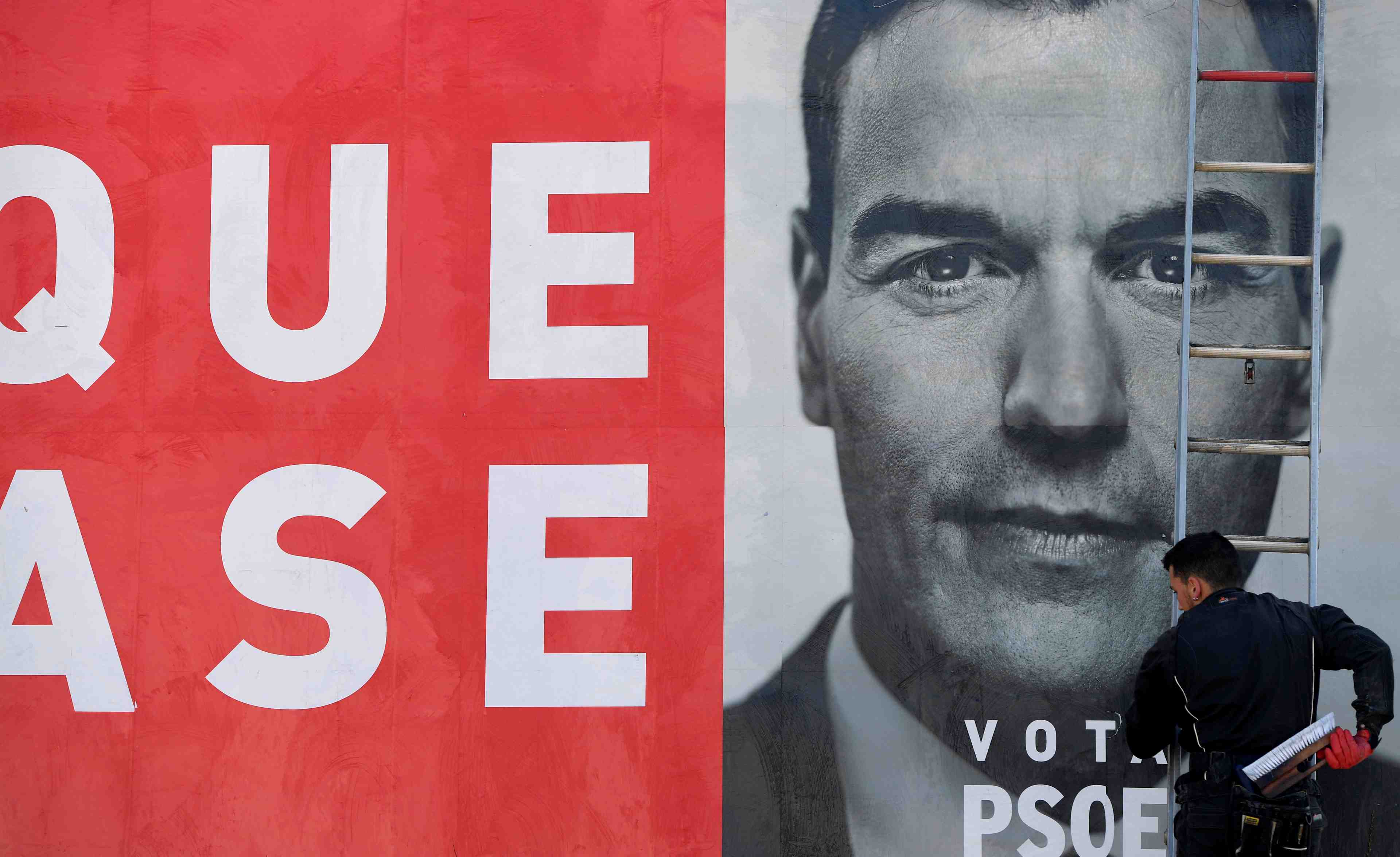 Espagne: la gauche donnee en tete aux elections du 28/04, pas de majorite