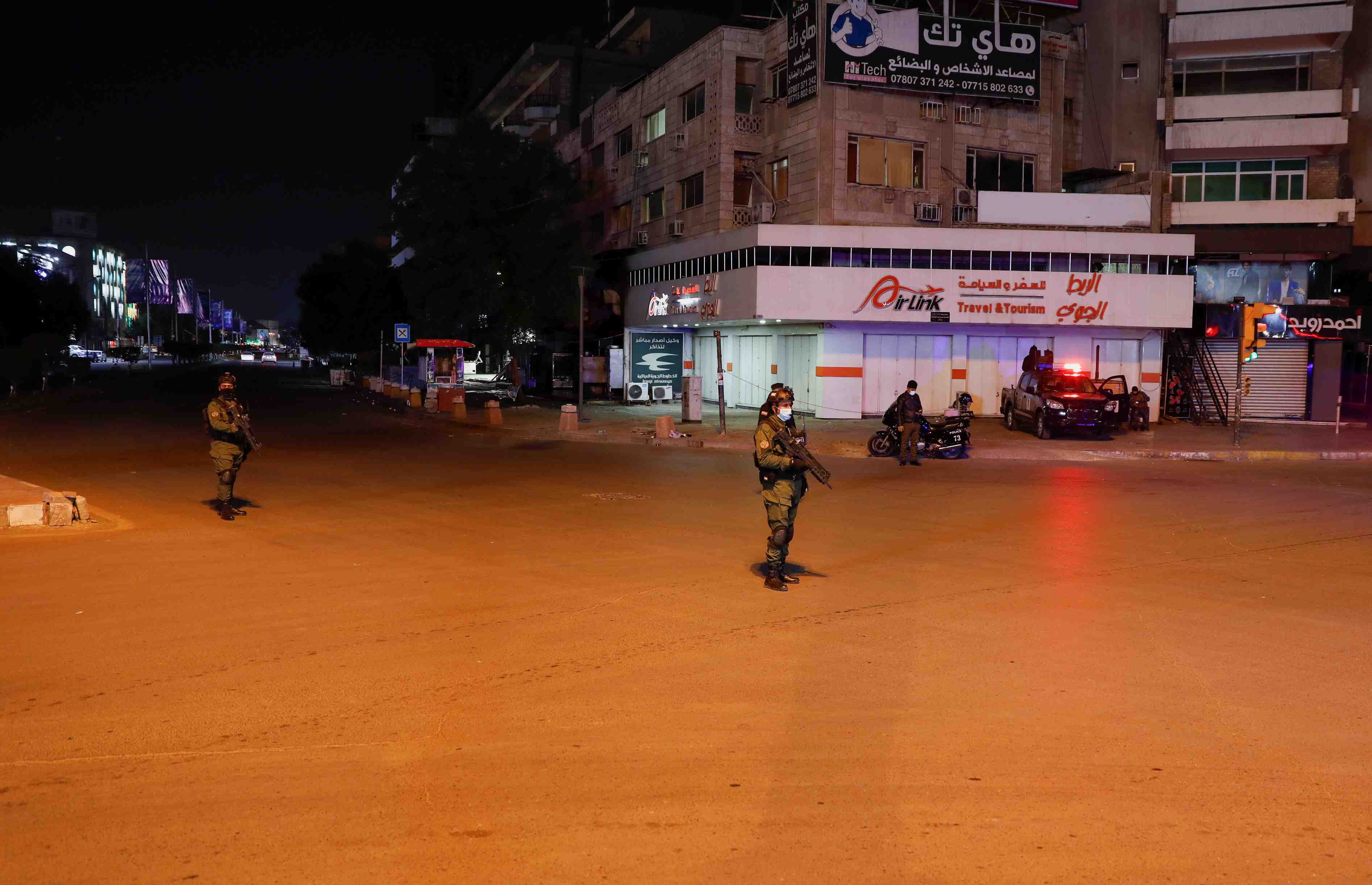 Des roquettes tirees sur la zone verte de bagdad, pas de victime, selon l'armee irakienne