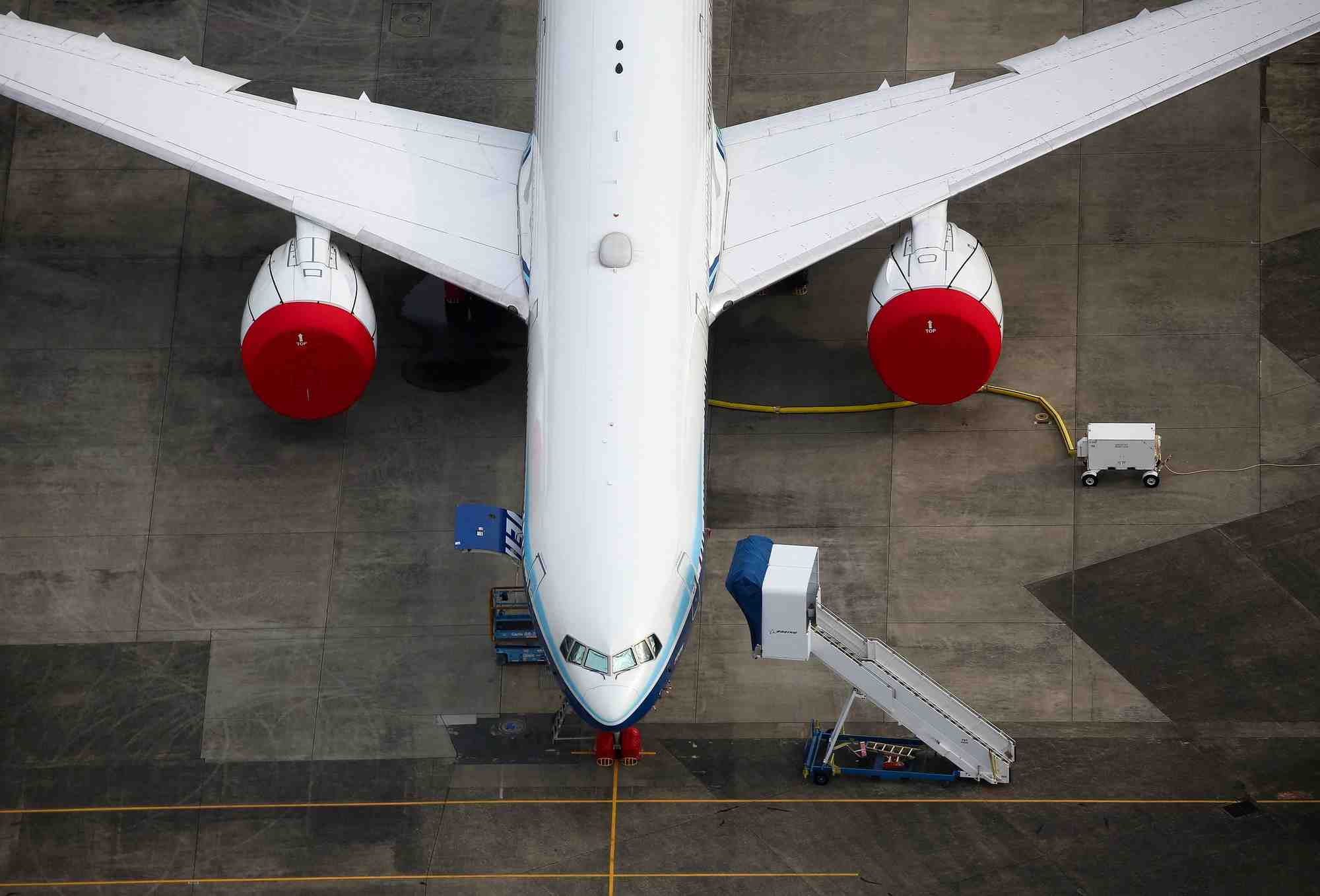 L'agence europeenne pour la securite aeriennede s'inquiete de voir la russie utiliser des avions de fabrication occidentale
