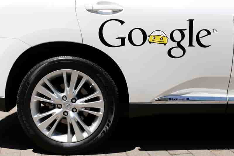Google construit des prototypes de voitures sans conducteur