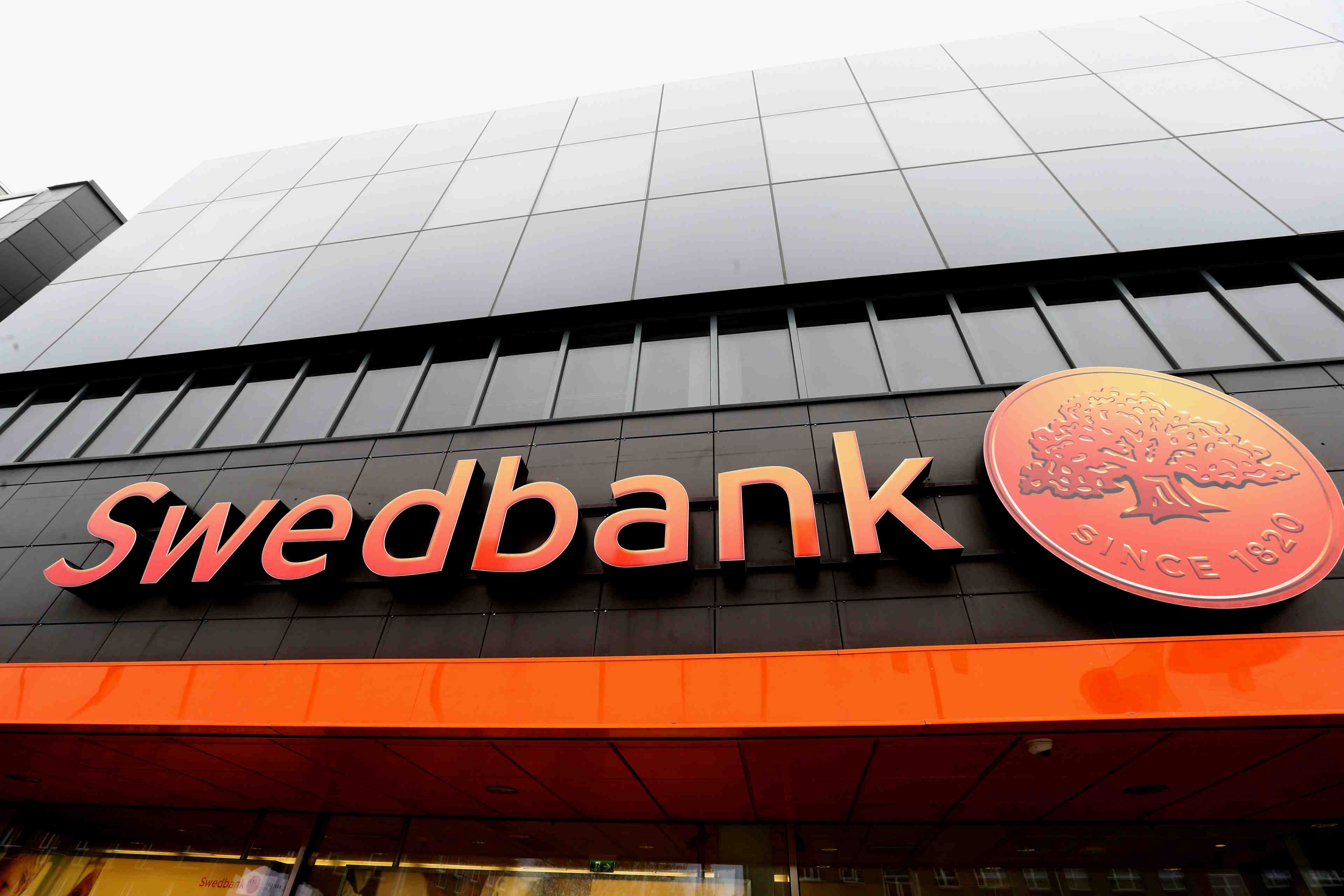 Swedbank a failli a ses obligations en matiere de blanchiment, selon la tv suedoise