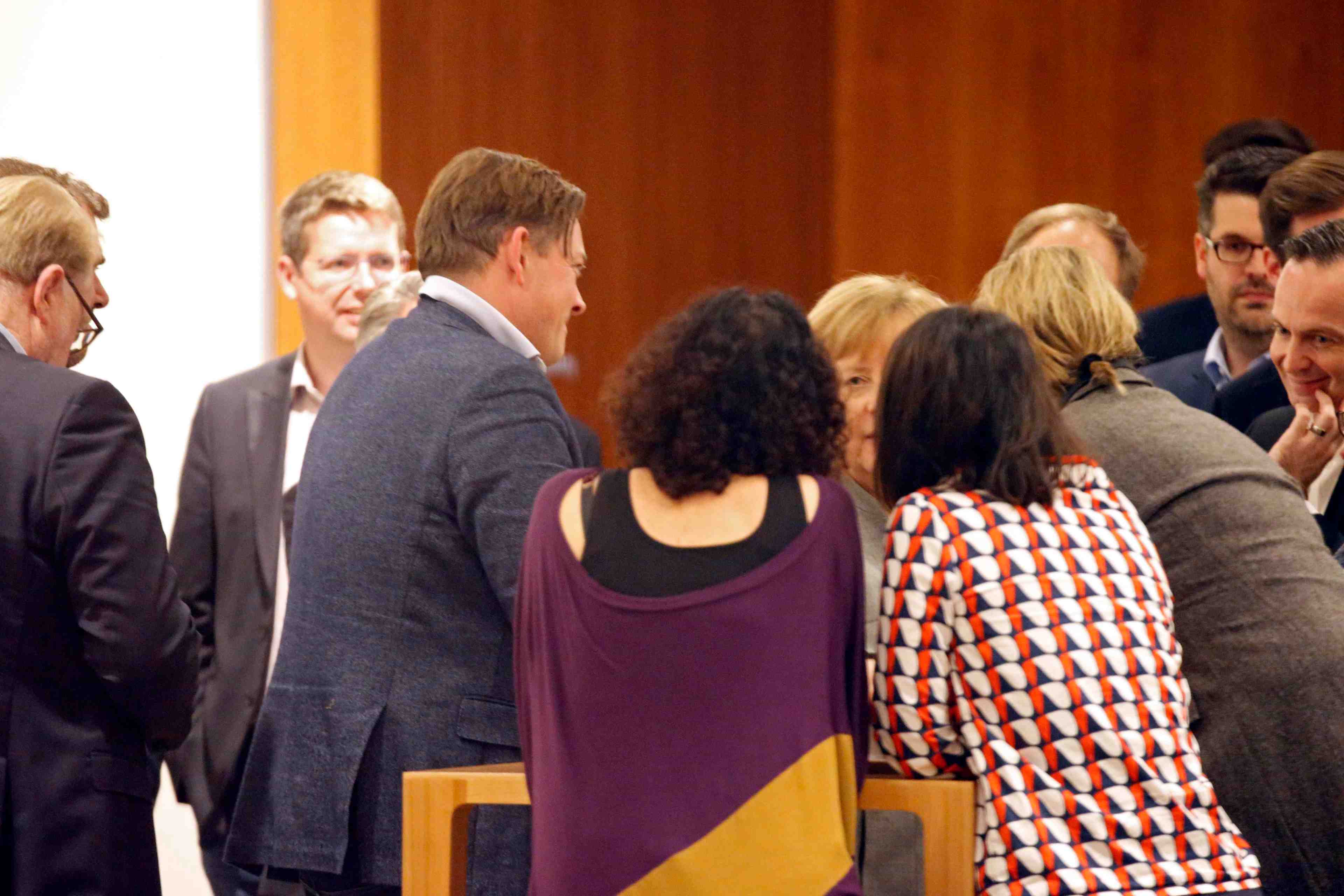 Allemagne: les tractations continuent pour former un gouvernement
