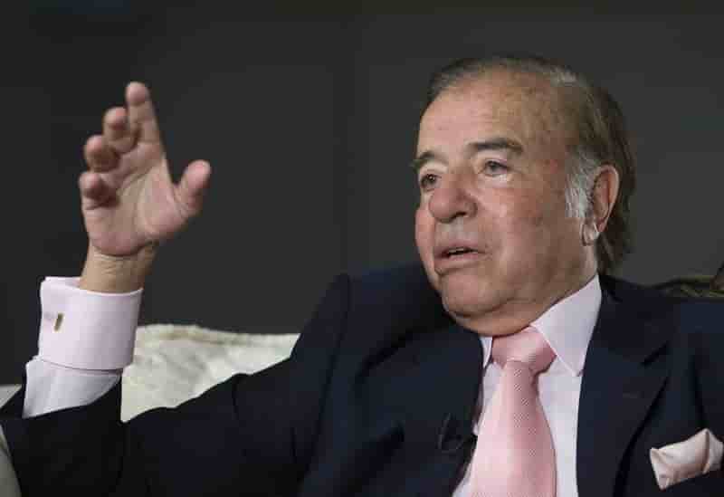 L'ex-president argentin carlos menem absent a son proces