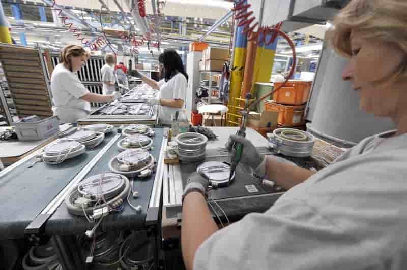 La croissance manufacturiere au ralenti en europe