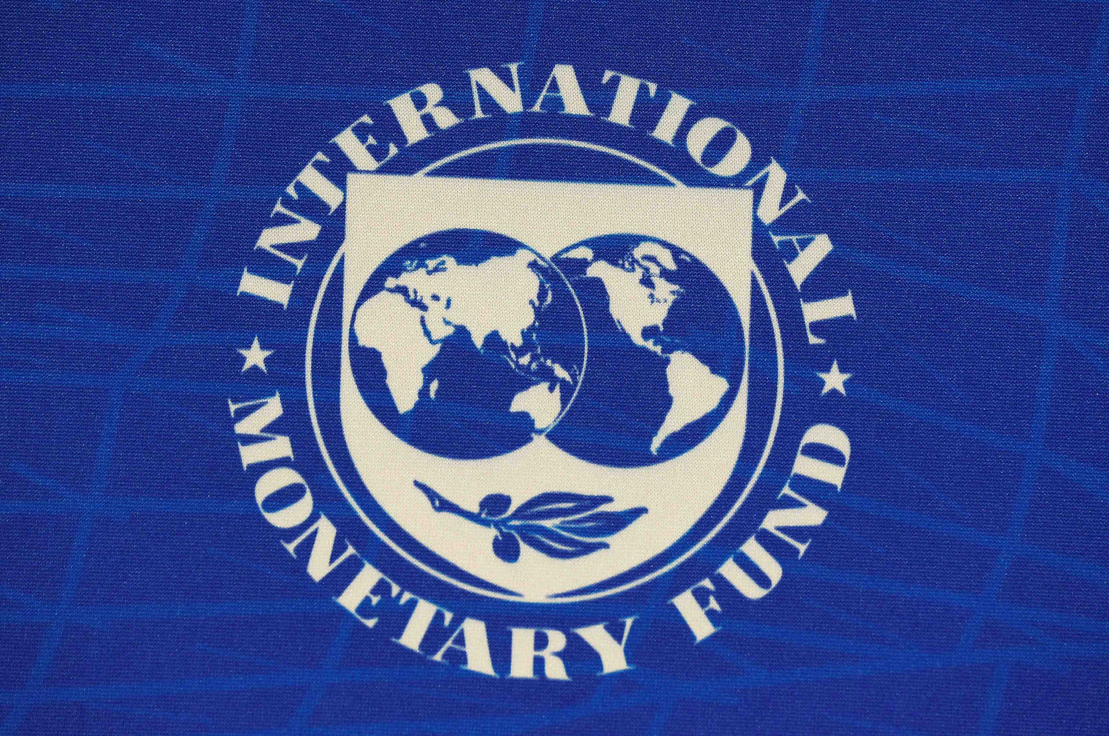 Le fmi confirme une aide de 643 millions de dollars a l'equateur