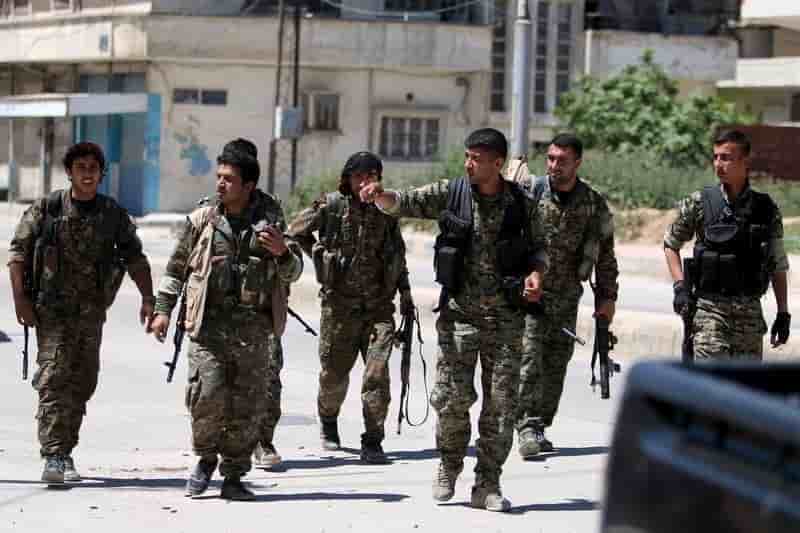 Les kurdes pronent une federation dans le nord de la syrie