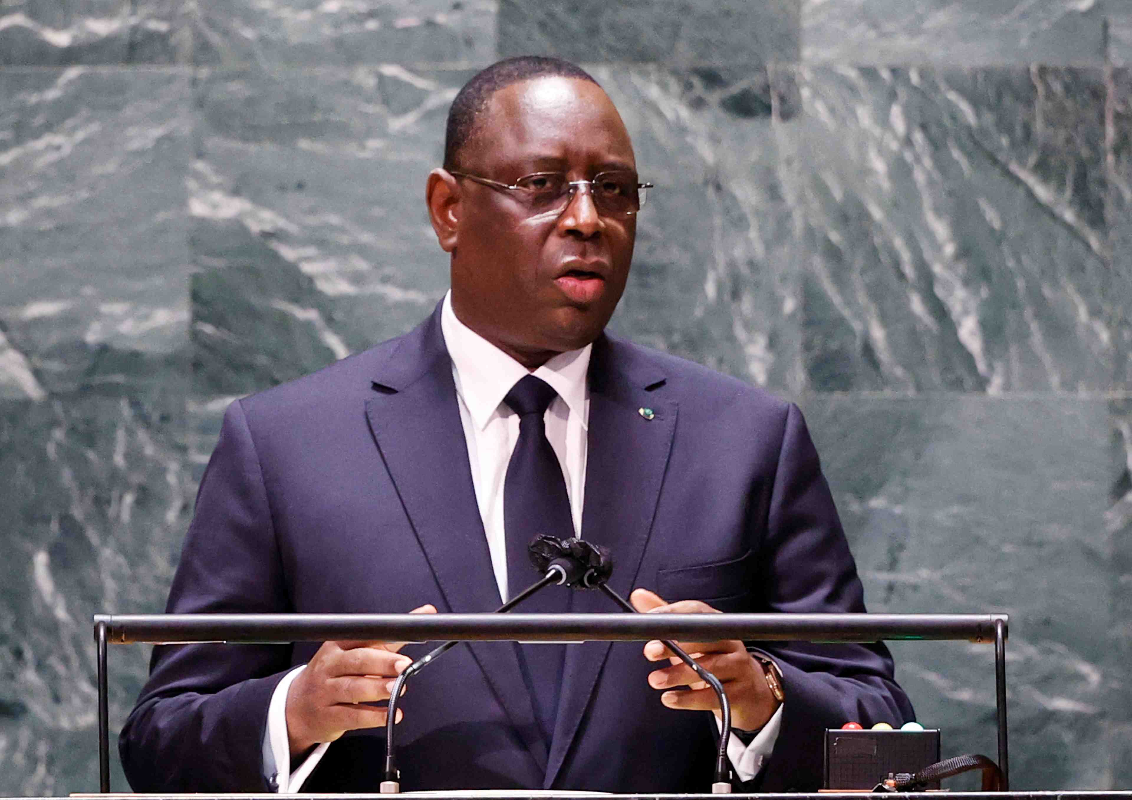 Le senegal retablit le poste de premier ministre