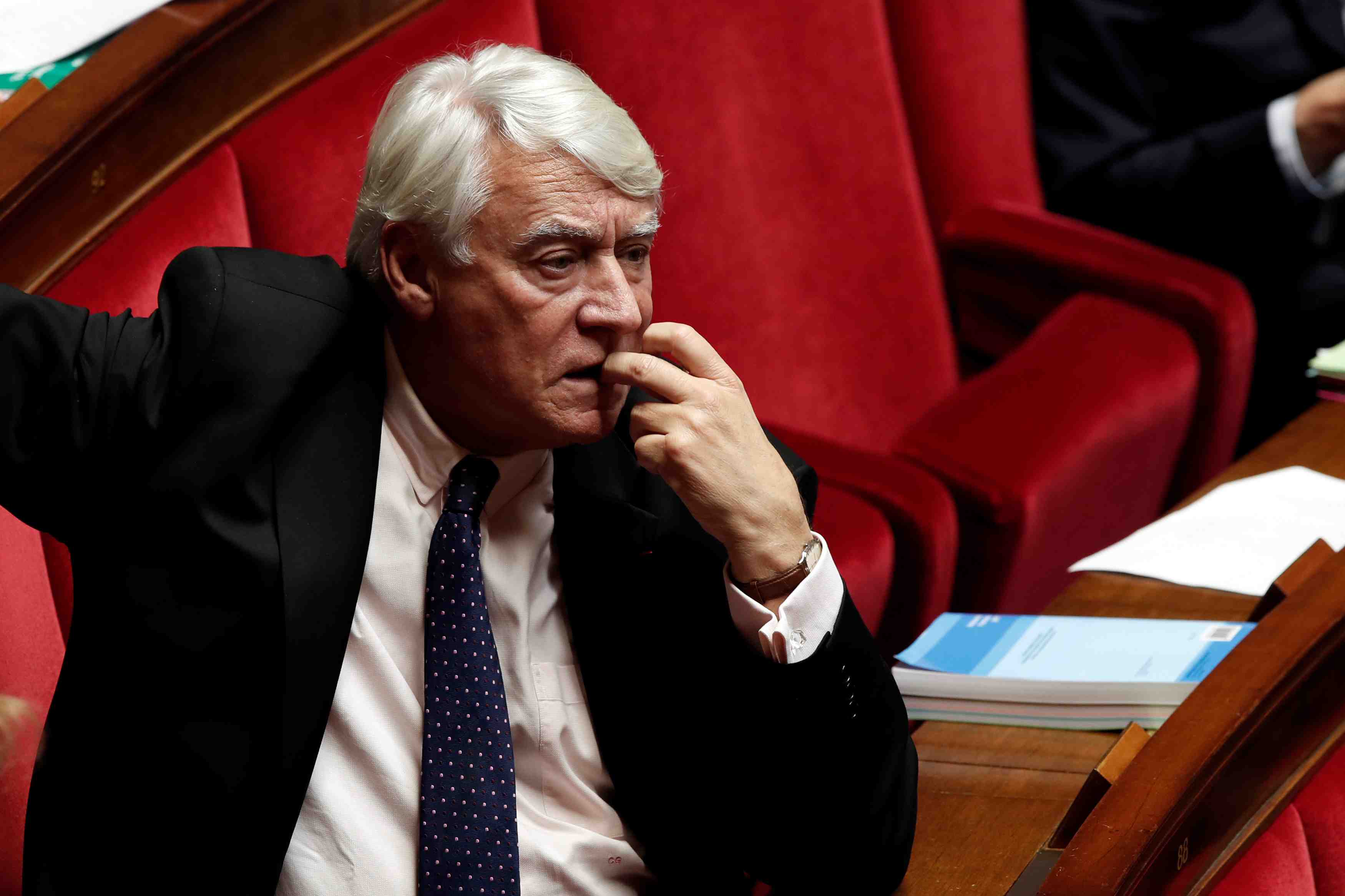 Mort du depute lr claude goasguen, affaibli par le coronavirus