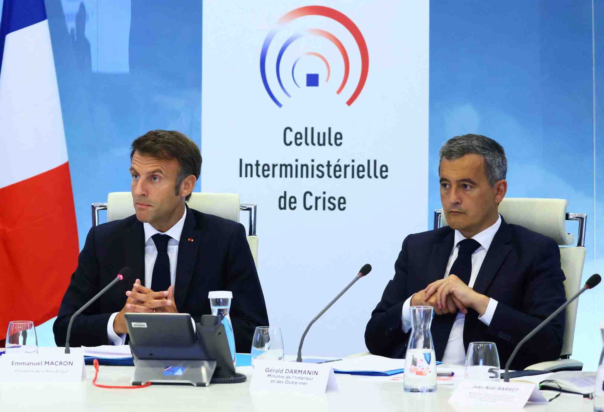 Le president francais emmanuel macron et le ministre de l'interieur et des outre-mer gerald darmanin a paris, en france