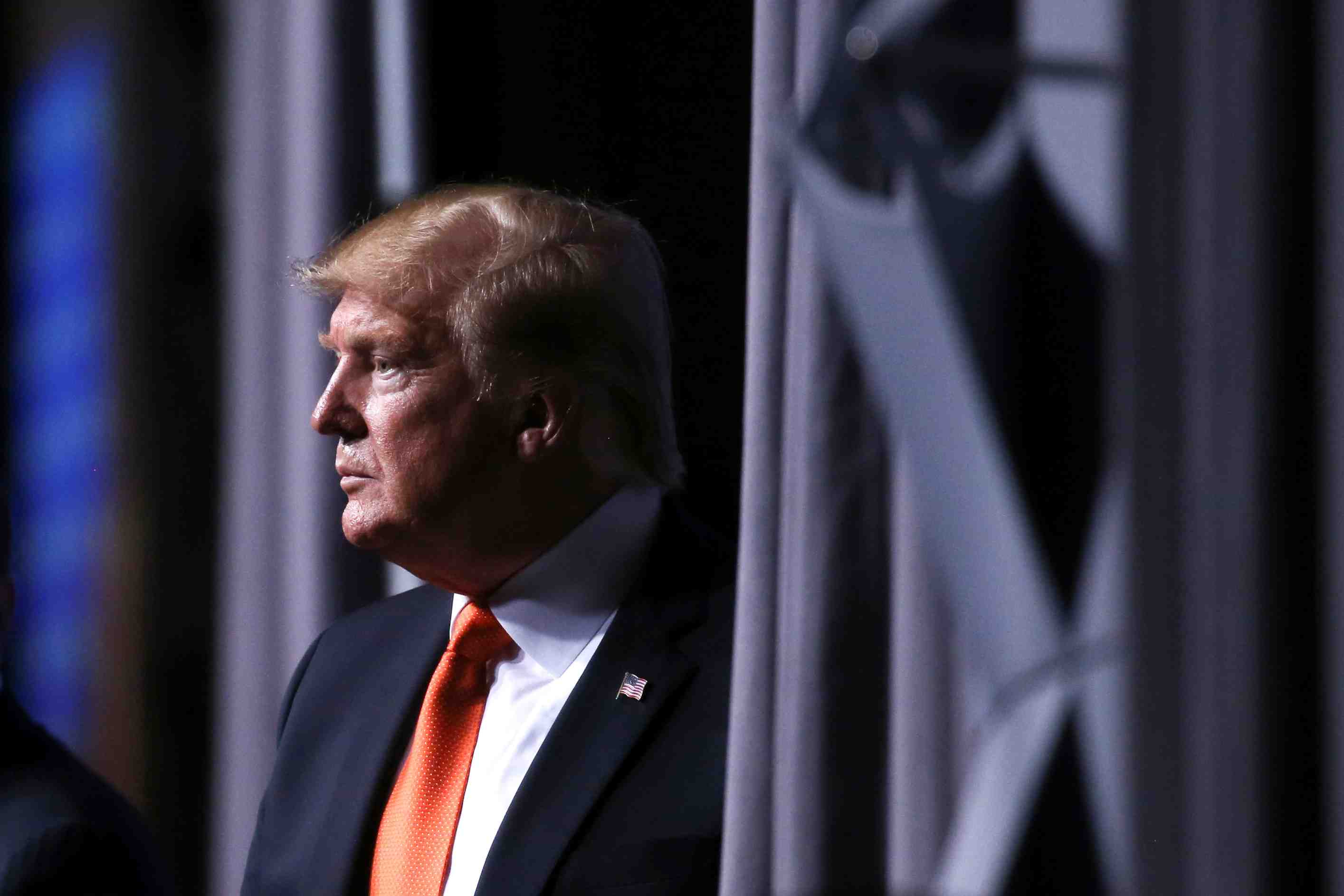 Trump dement avoir reclame le limogeage de mueller