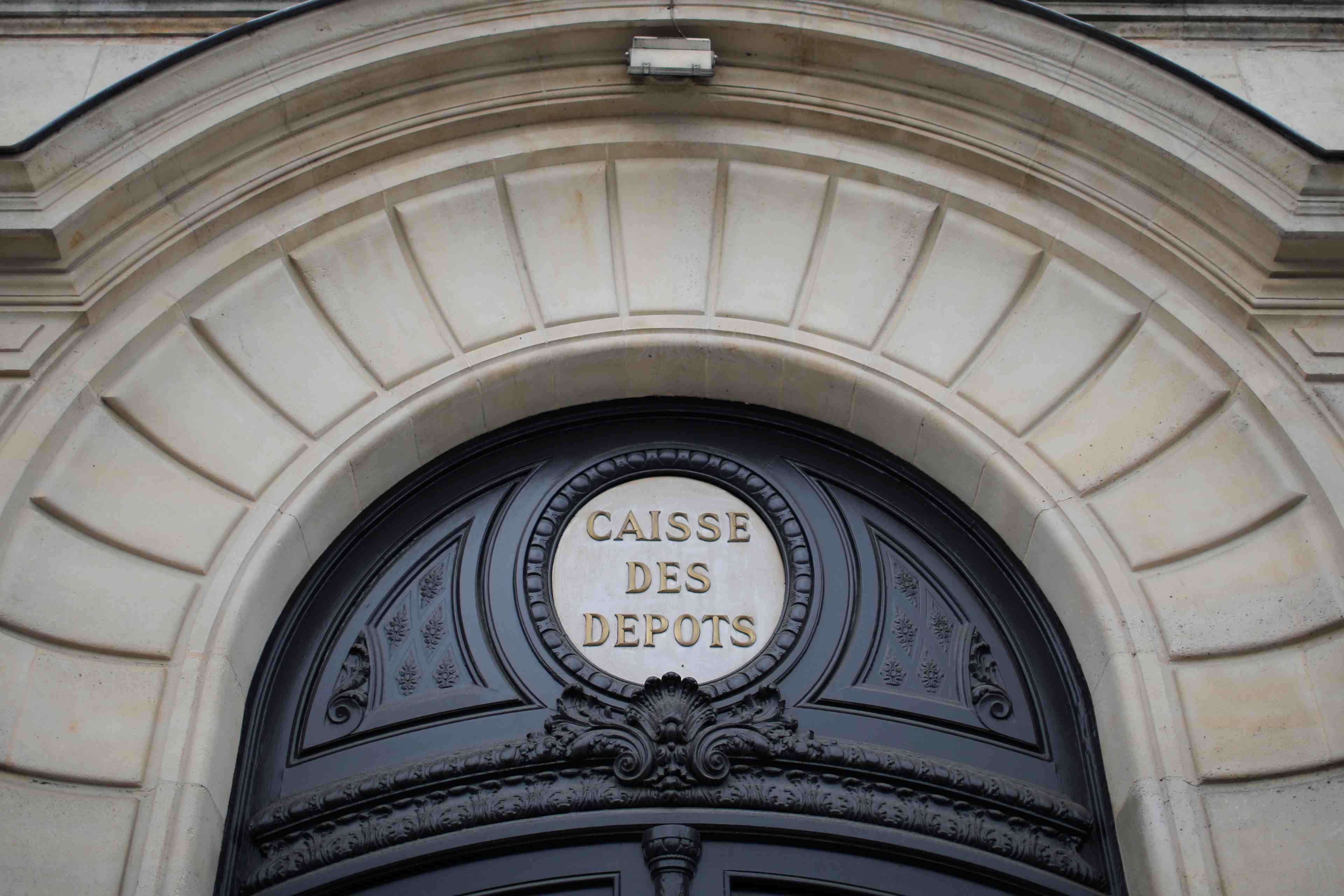 La cdc monte au capital d'euronext, va detenir 8% du capital