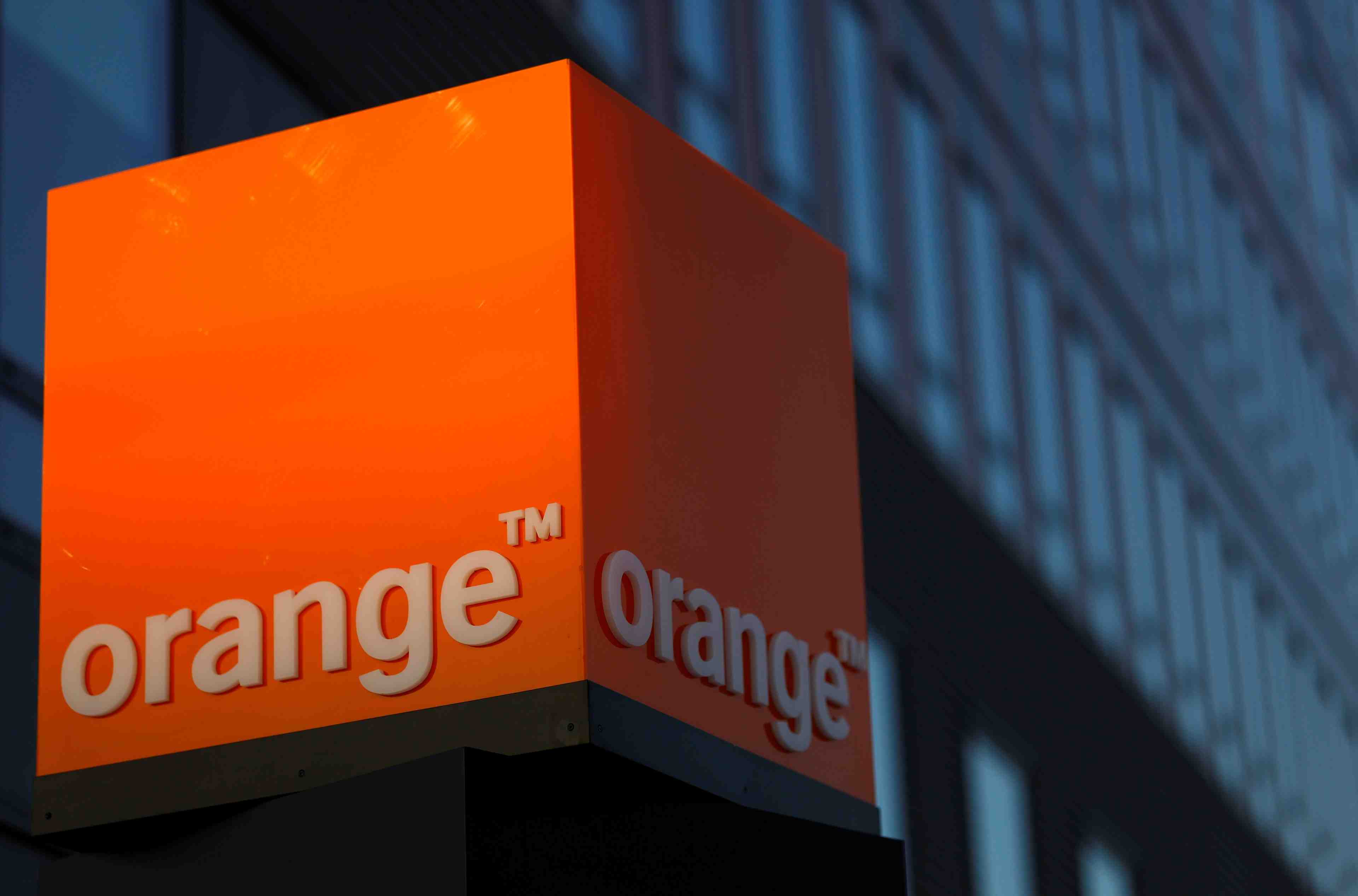 Orange et masmovil vont fusionner leurs activites en espagne