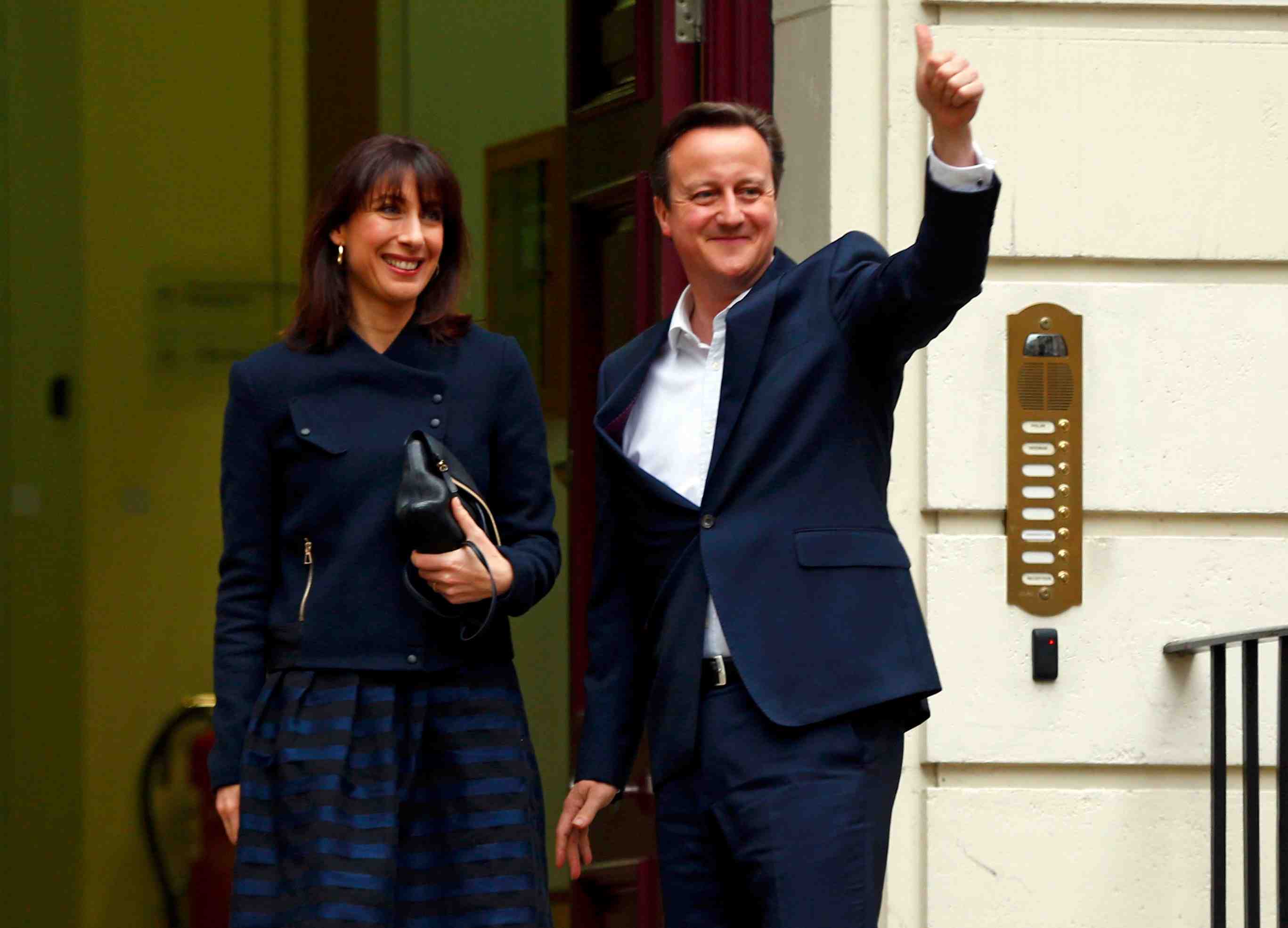 David cameron obtient une victoire d'une ampleur inattendue