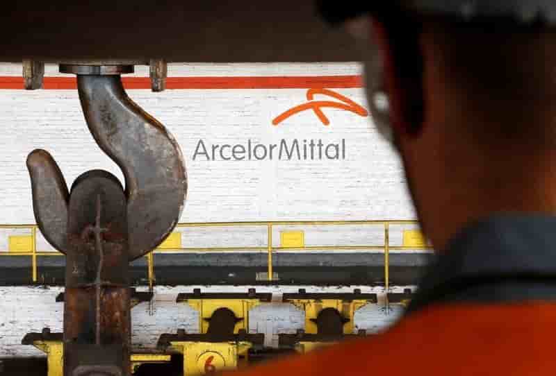 Arcelormittal, plus forte baisse du cac 40 a mi-seance