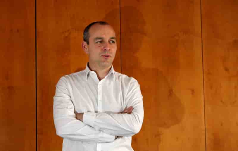 Triomphalement reelu, berger pret a aller "a la bataille"