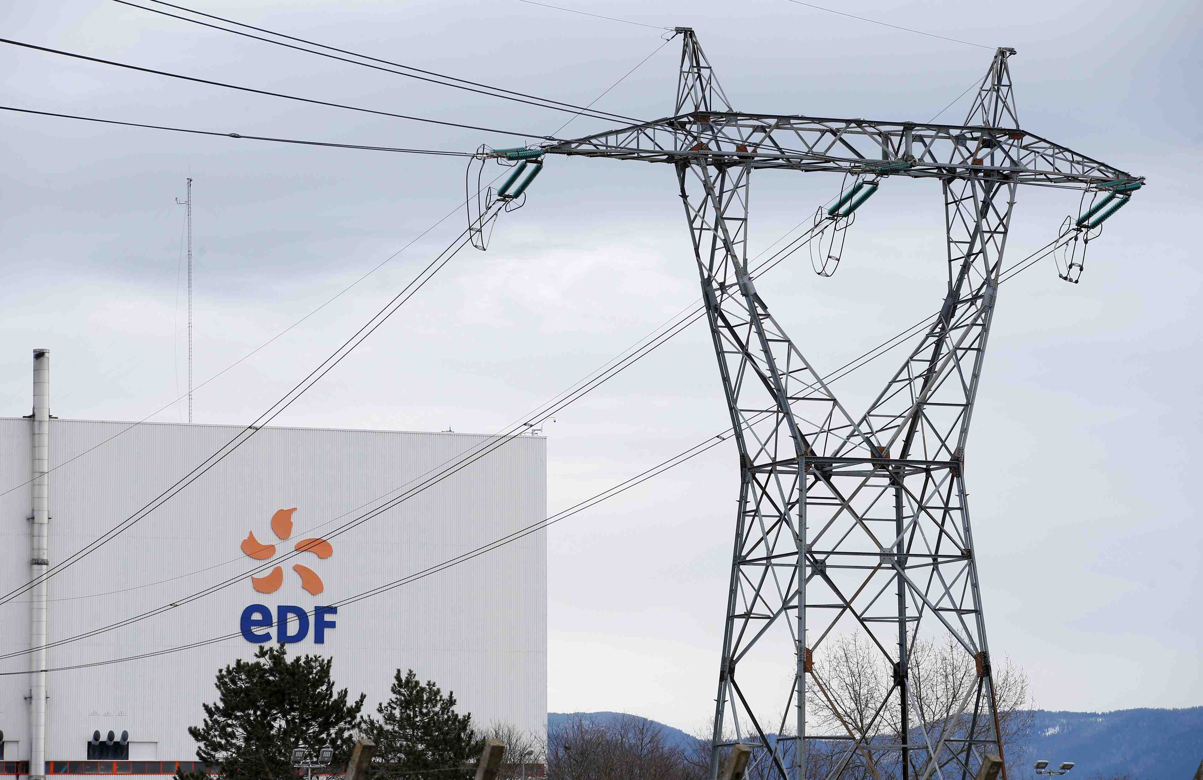 Edf lance un vaste plan d’economies, selon le monde