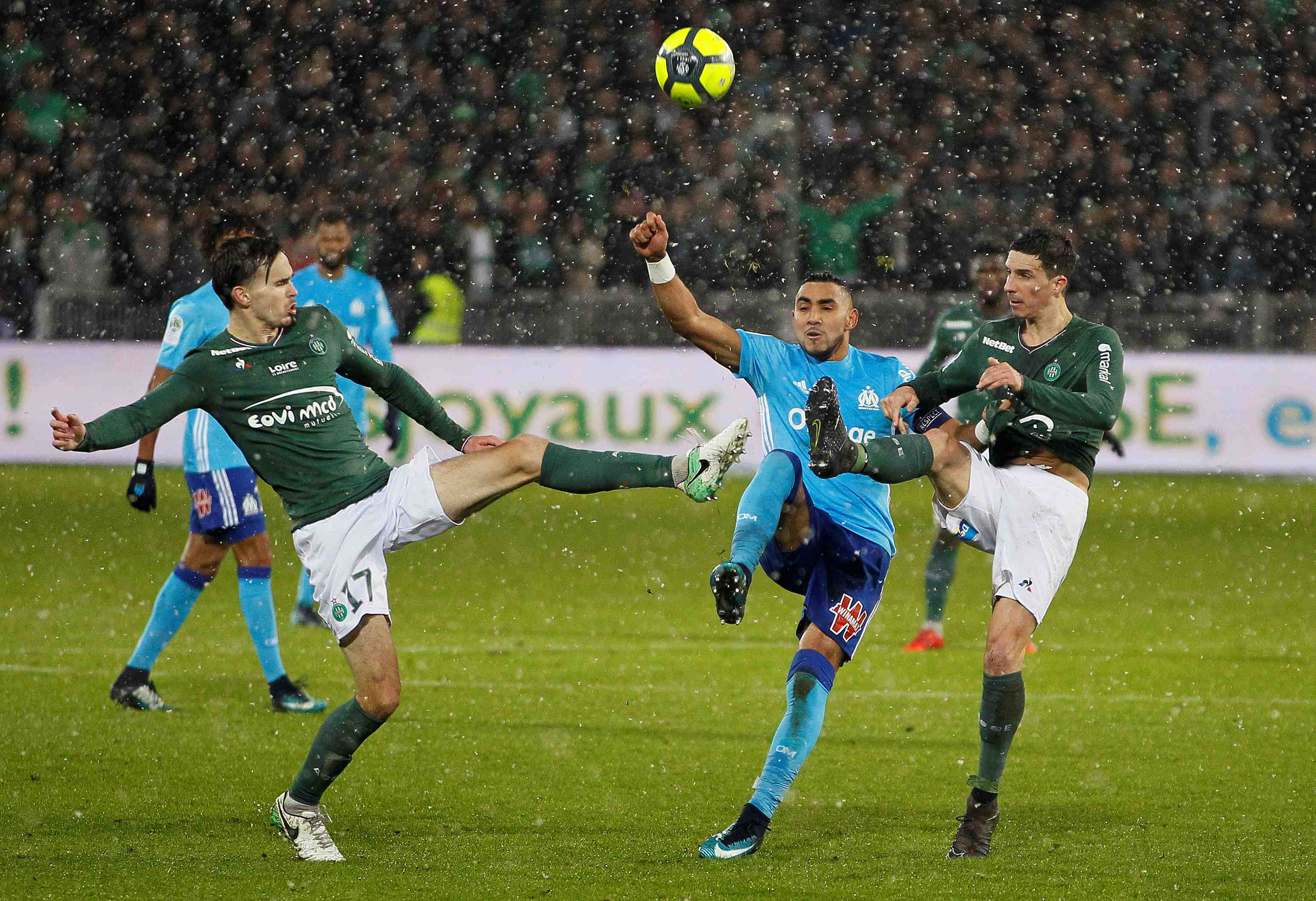 Ligue 1: report du match d'ouverture om-asse apres des cas de coronavirus a marseille