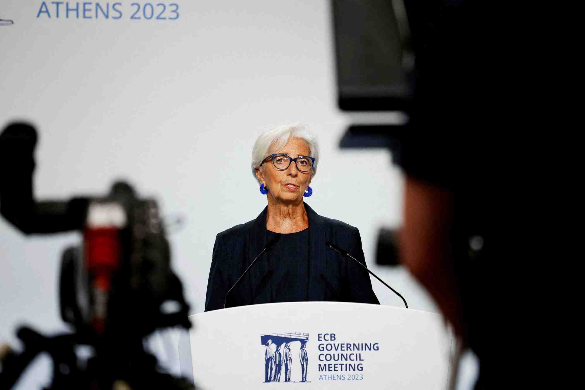 La semaine dernière déjà, Christine Lagarde prévenait qu'il n'était « pas encore temps de crier victoire » au sujet de l’inflation.