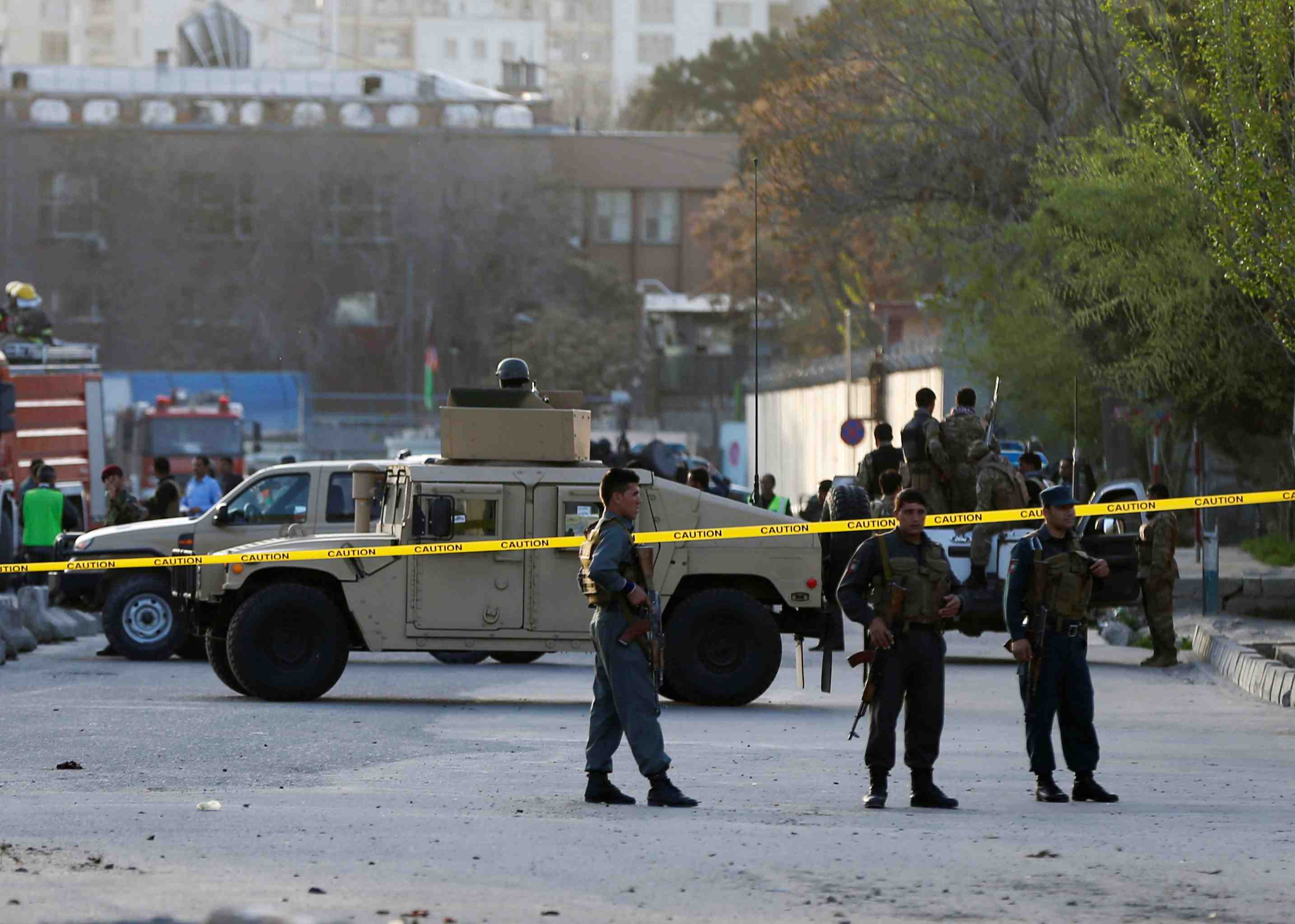 Kaboul: attentat suicide revendique par l'ei, cinq morts