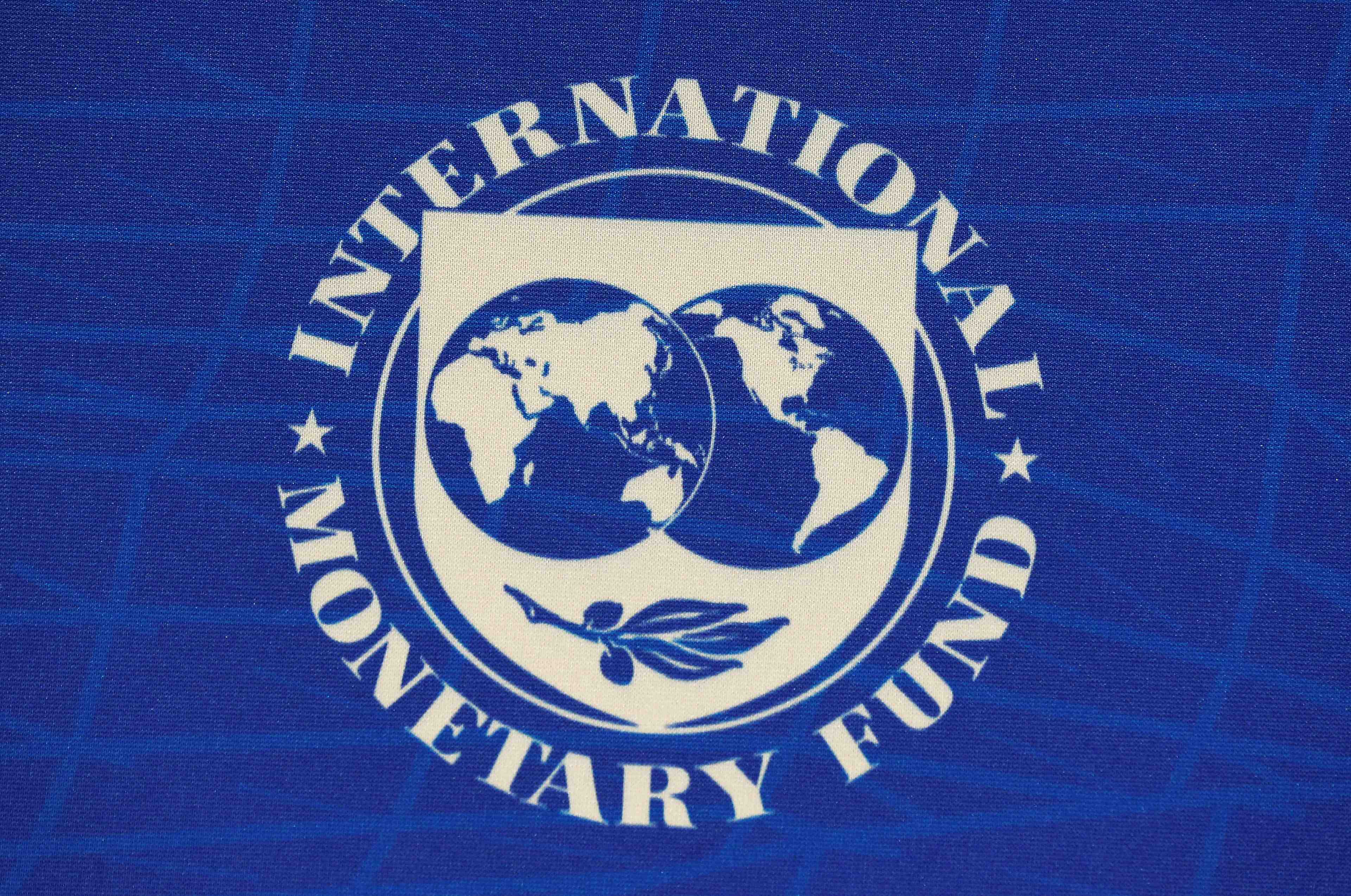 Ukraine: le fmi approuve un pret de 5 milliards de dollars