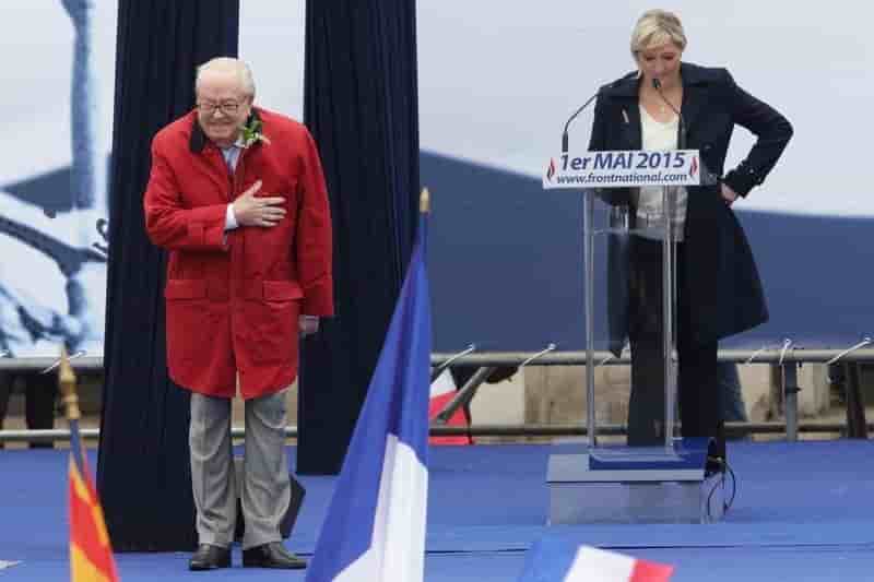Marine le pen a l'elysee serait "scandaleux", dit son pere