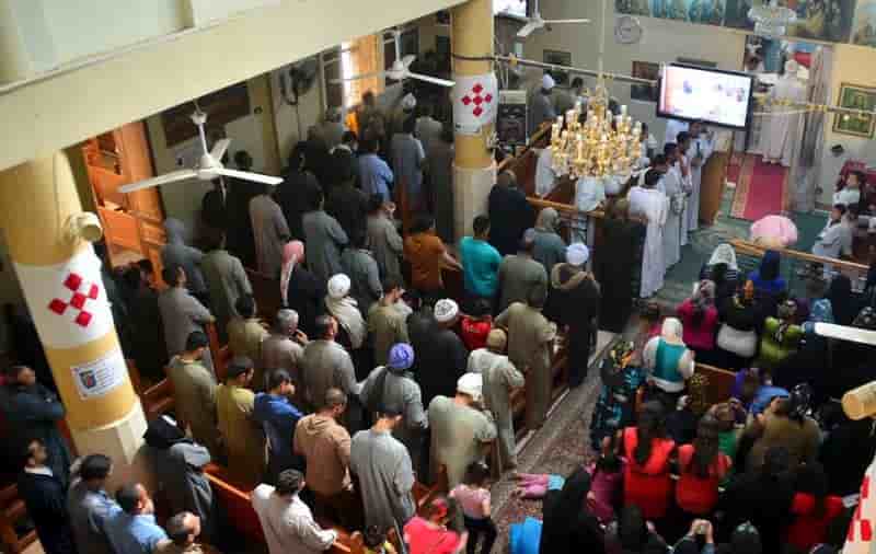Egypte: les autorites coptes appellent les fideles a la prudence