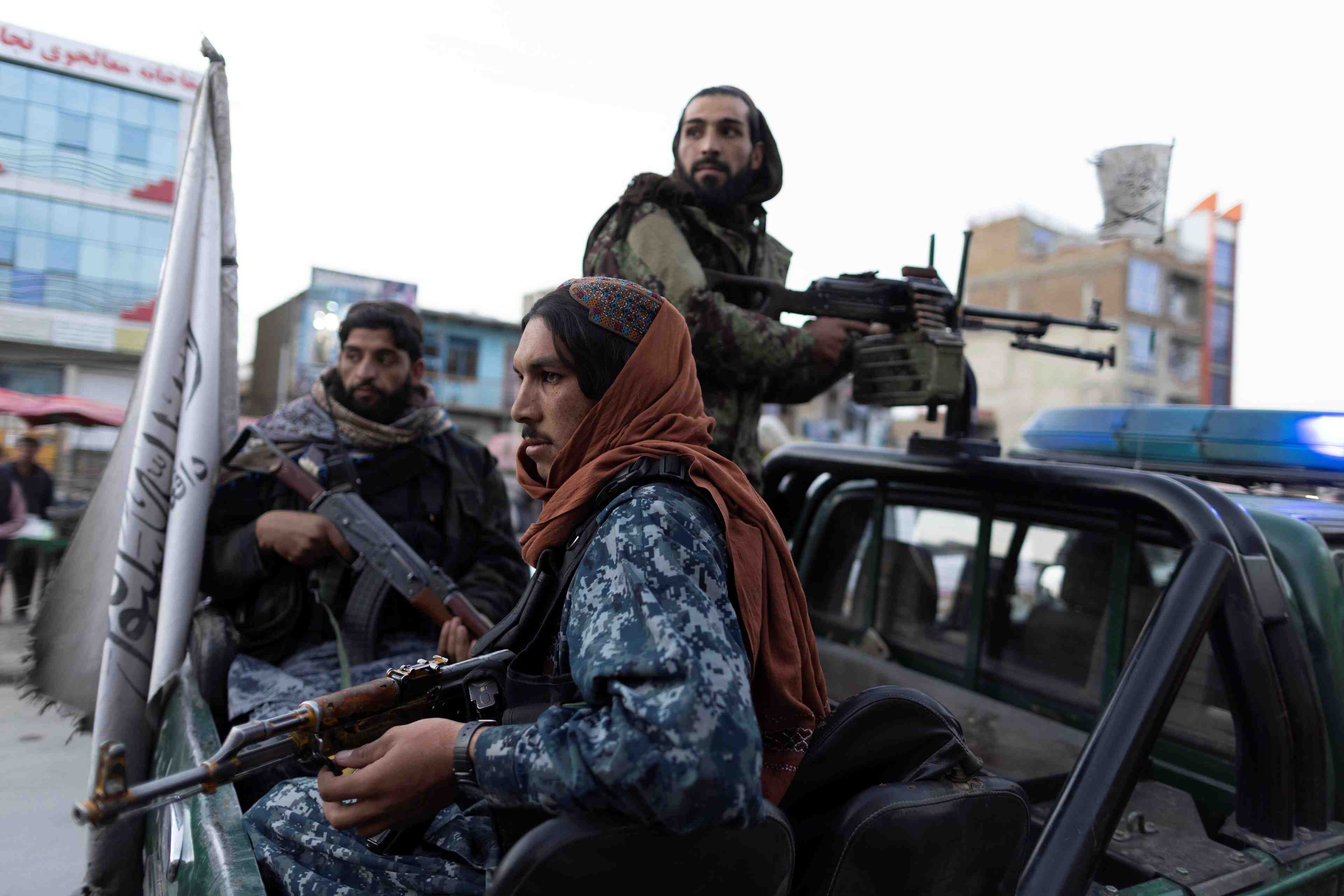 Le guide supreme des taliban fait une apparition publique