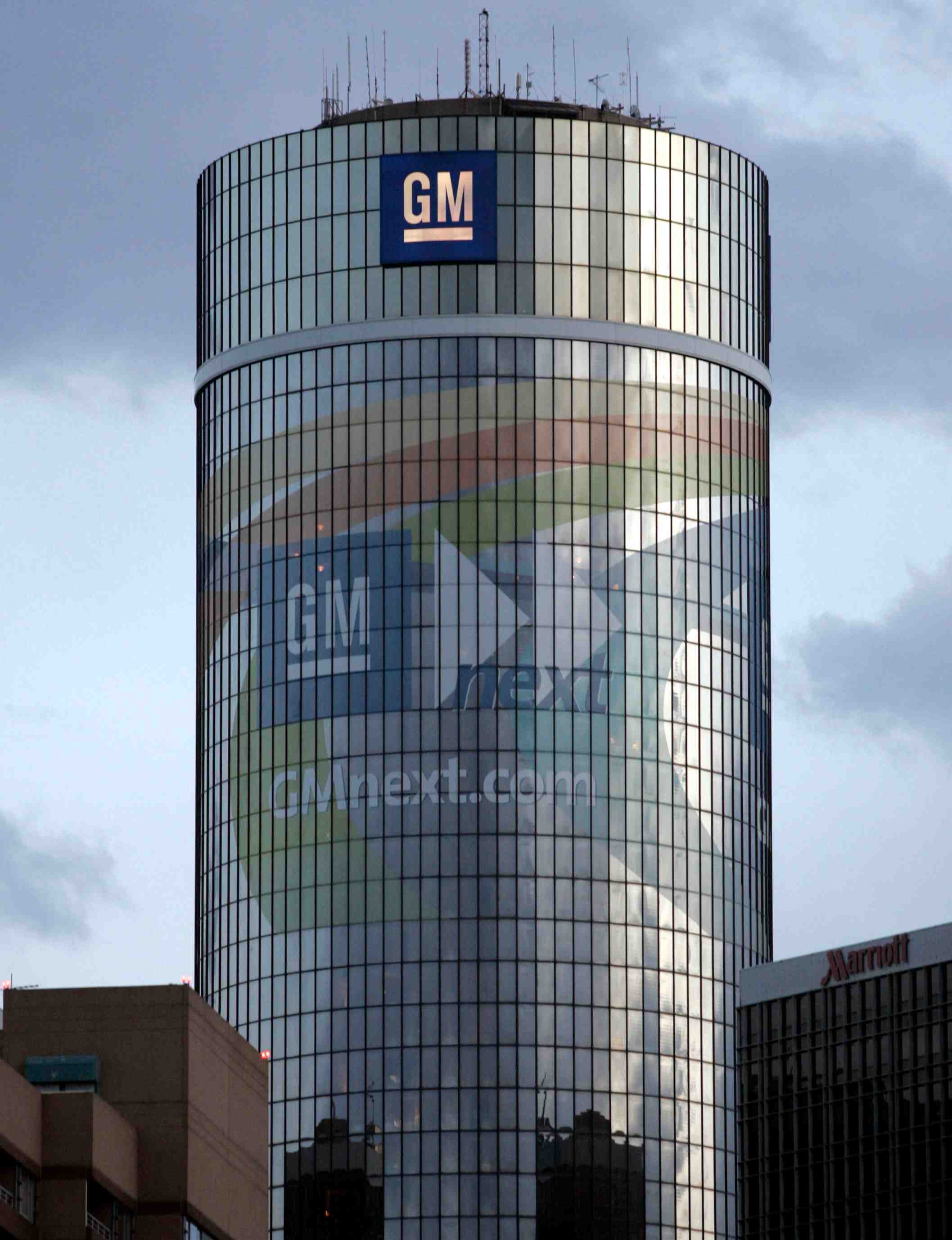 General motors detrone par toyota aux etats-unis, apres 90 ans de regne