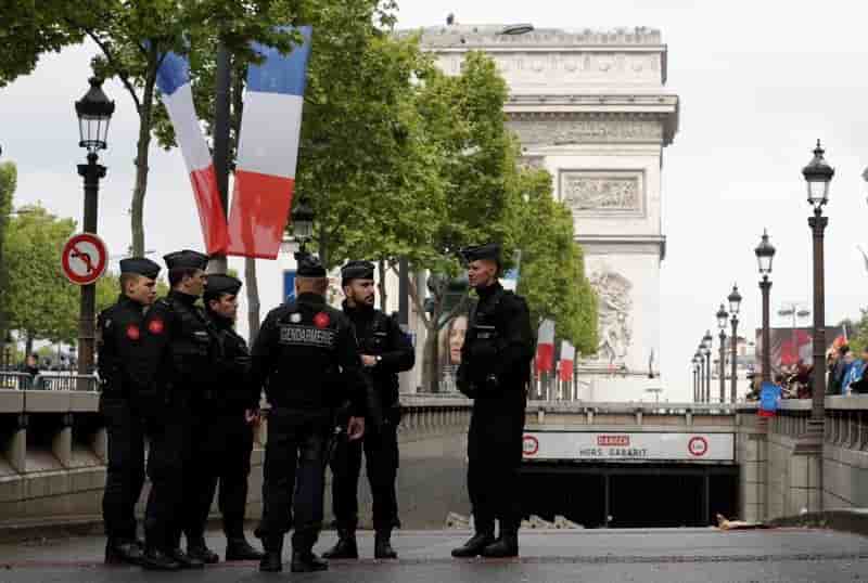 Le senat assouplit le projet de loi antiterroriste