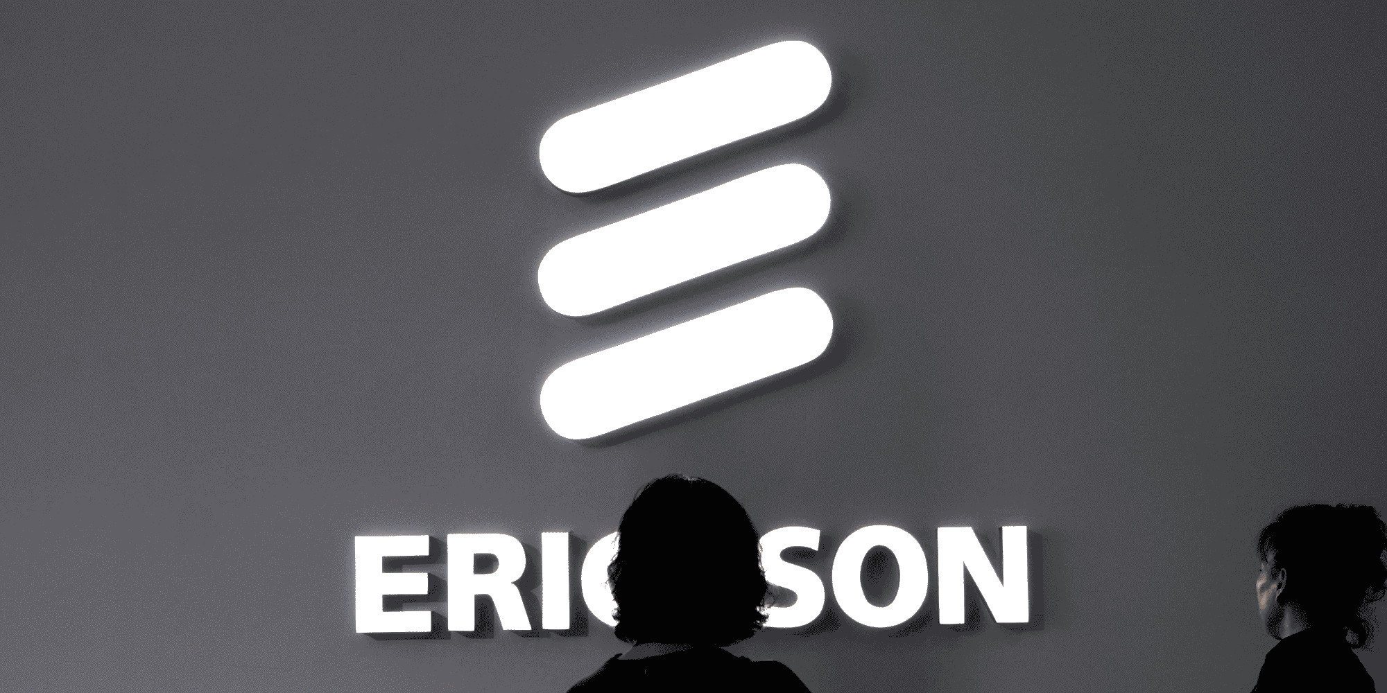 "Nous continuons de voir une forte dynamique dans nos activités, fondée sur la stratégie visant à accroître les investissements dans les principaux marchés technologiques, y compris la 5G", s'est félicité le PDG Börje Ekholm, cité dans le rapport trimestriel.