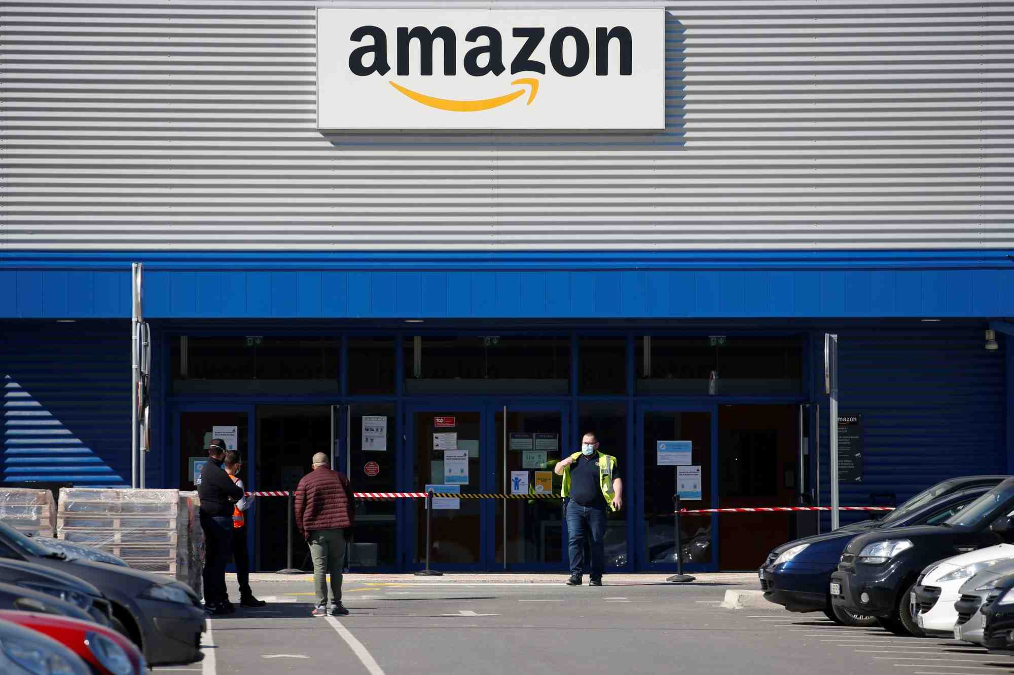 Amazon prolonge jusqu'a mardi la fermeture de ses entrepots en france