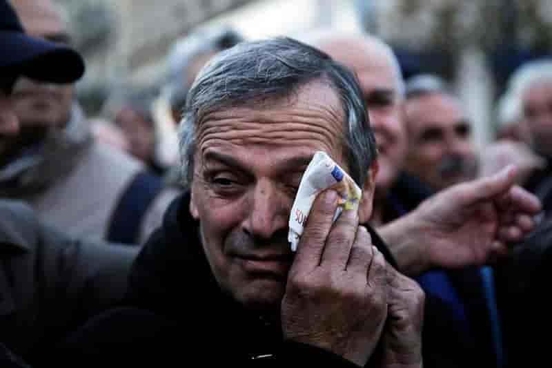 La grece annonce un echange de dette portant sur 30 milliards d'euros