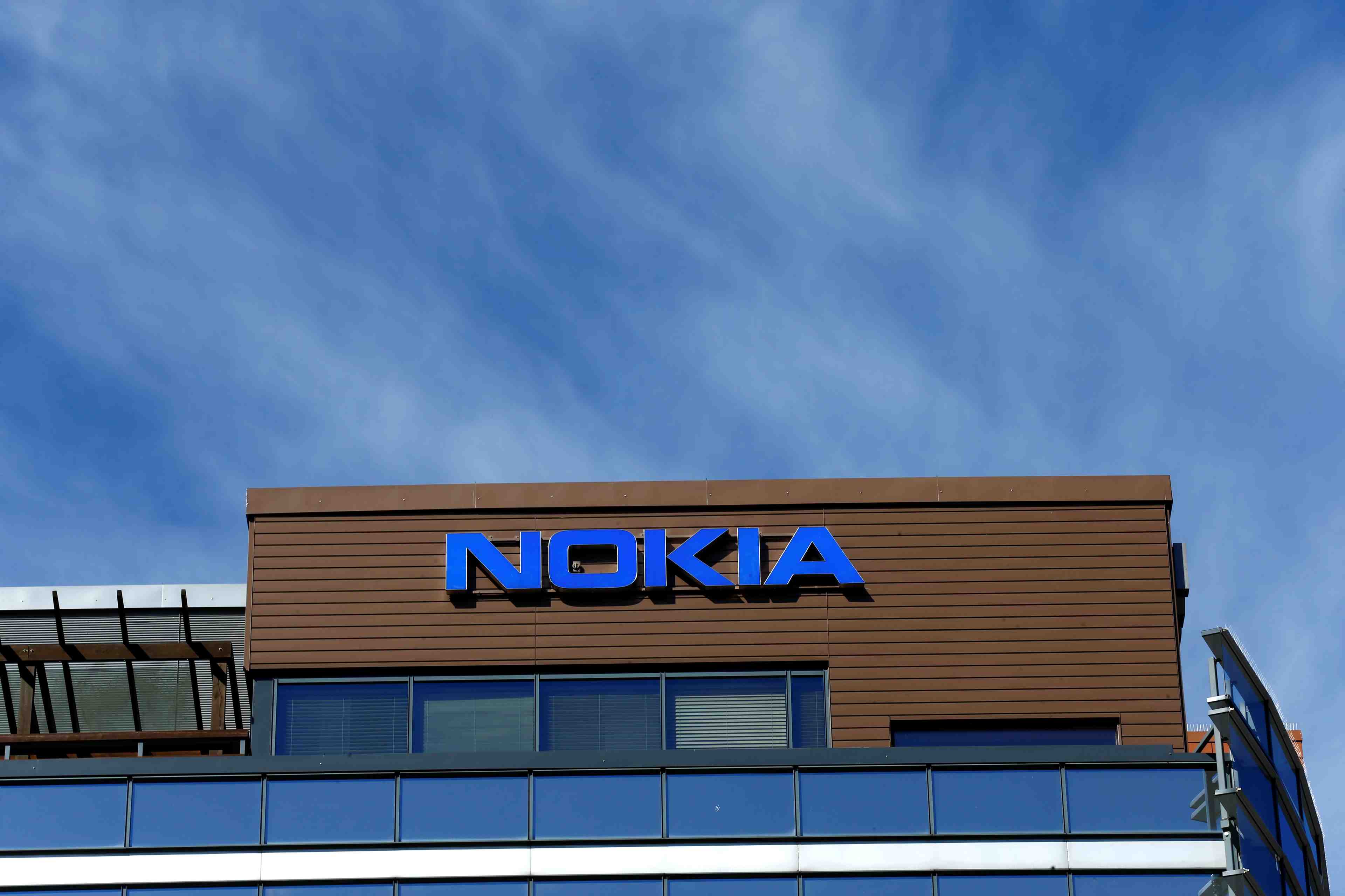 Nokia: ekinops confirme discuter du rachat des cables sous-marins