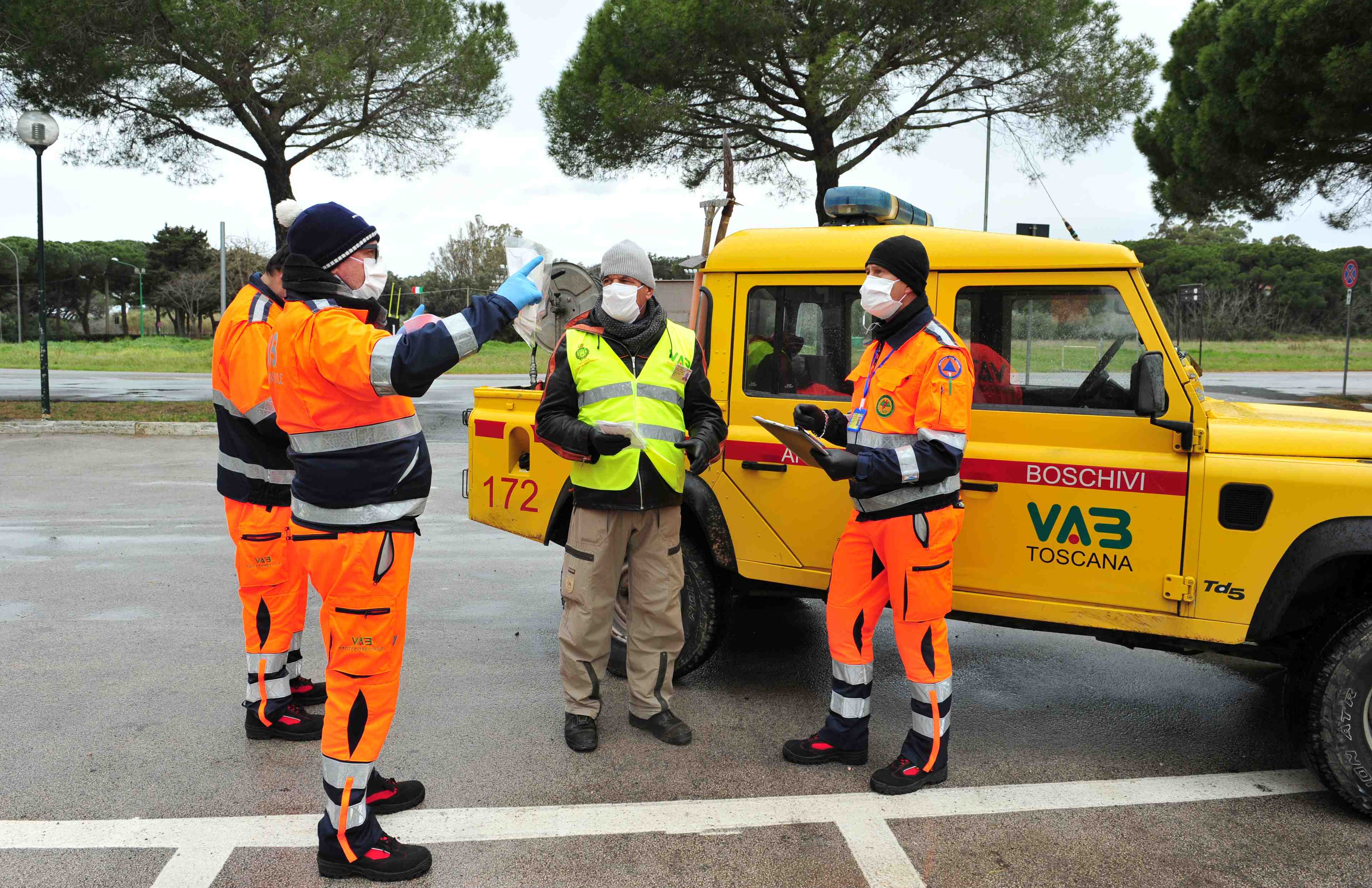 Coronavirus: plus de 712 deces de plus en italie, 8.215 victimes au total