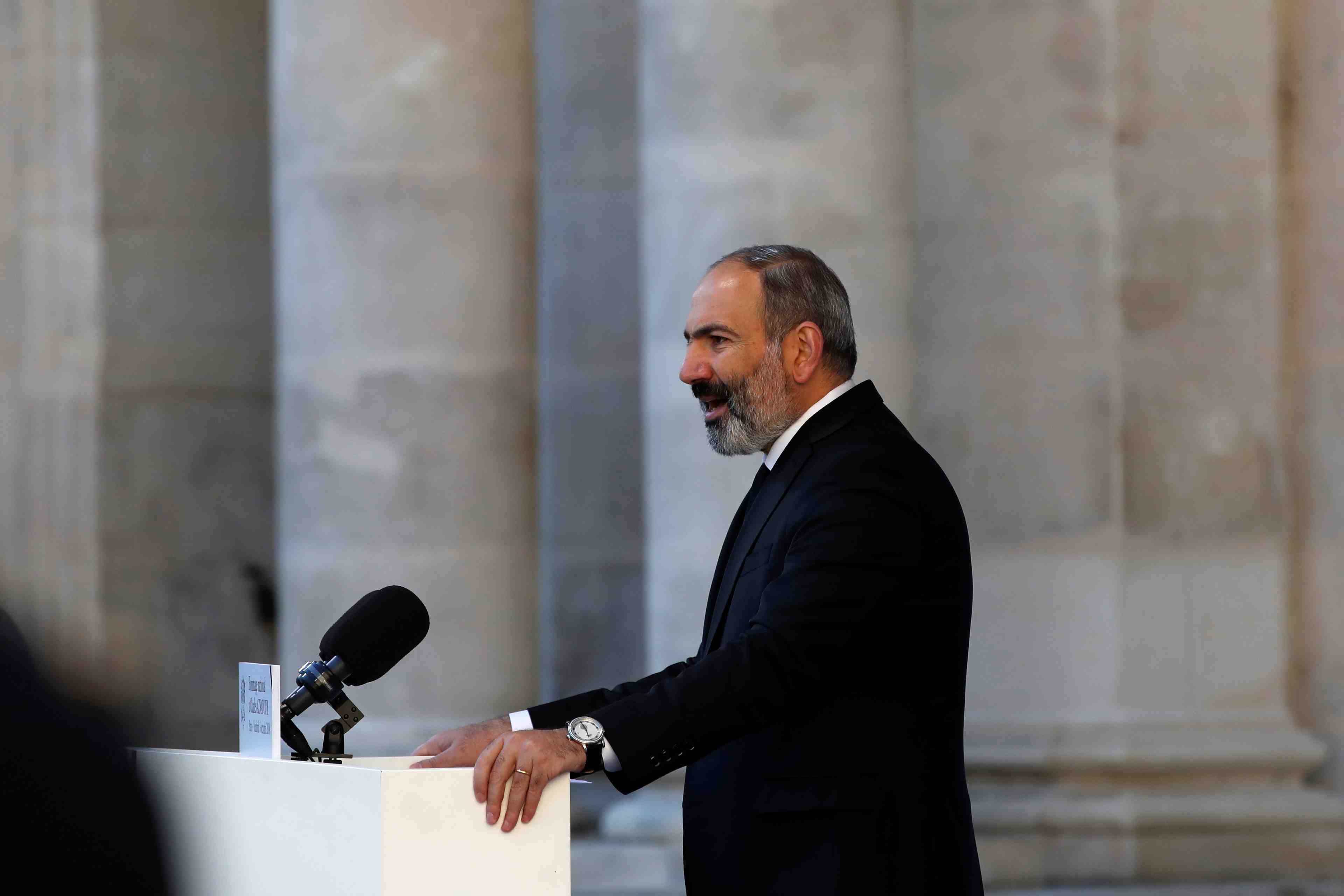 L'armenie dit avoir empeche une tentative d'assassinat du premier ministre