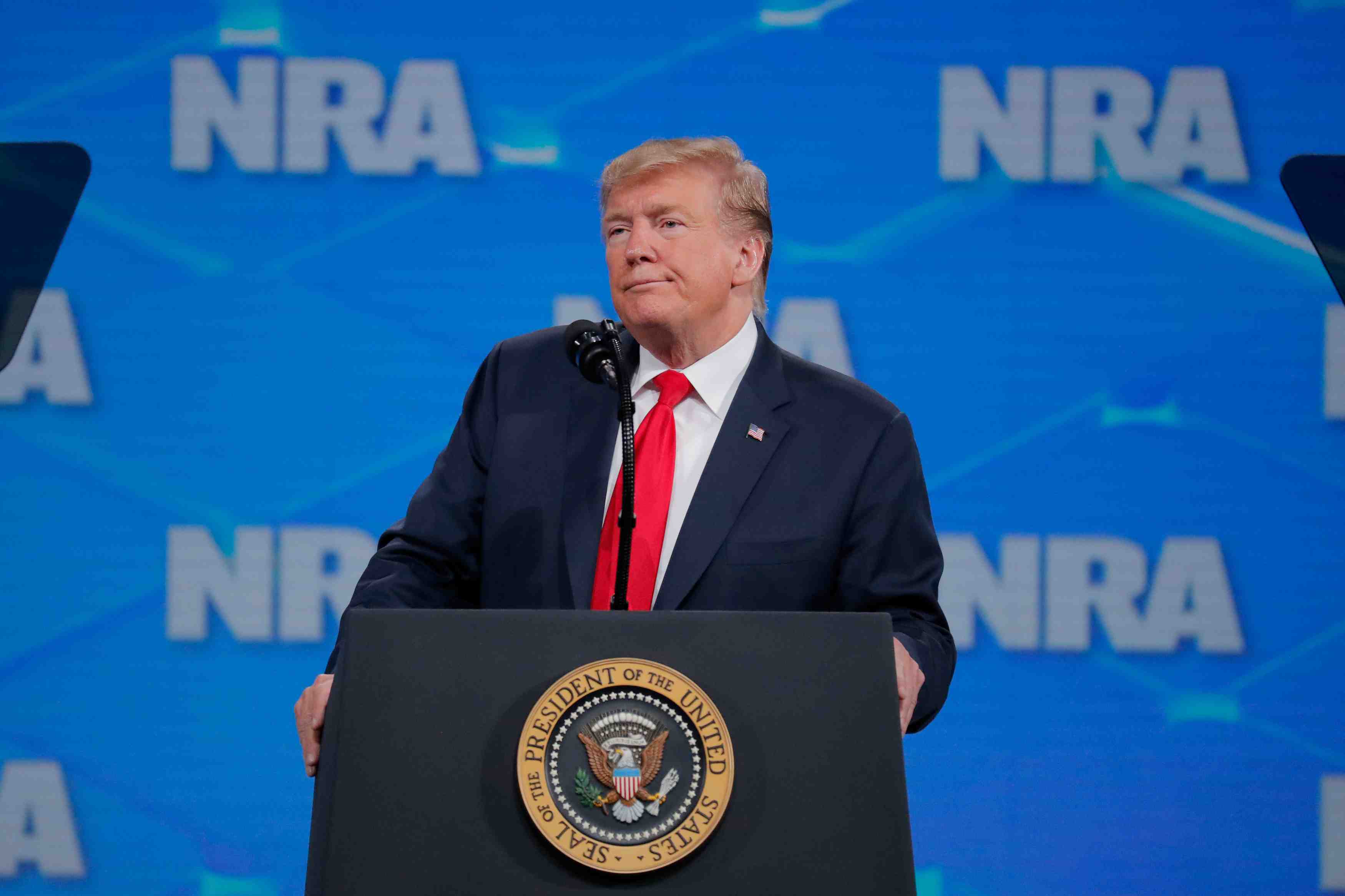 Les usa se retirent du traite sur le commerce des armes