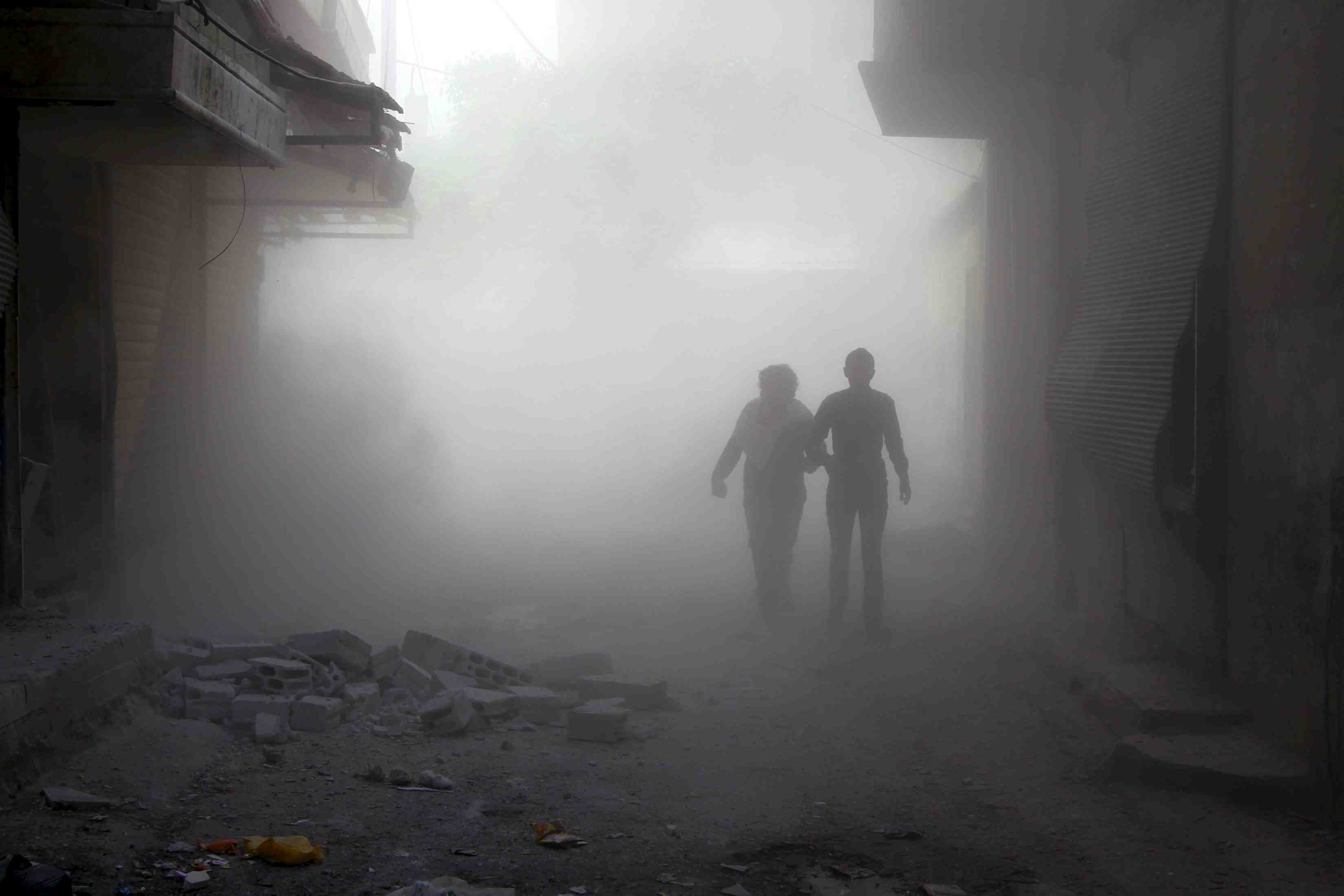 La ville de djisr el choughour bombardee par l'aviation syrienne