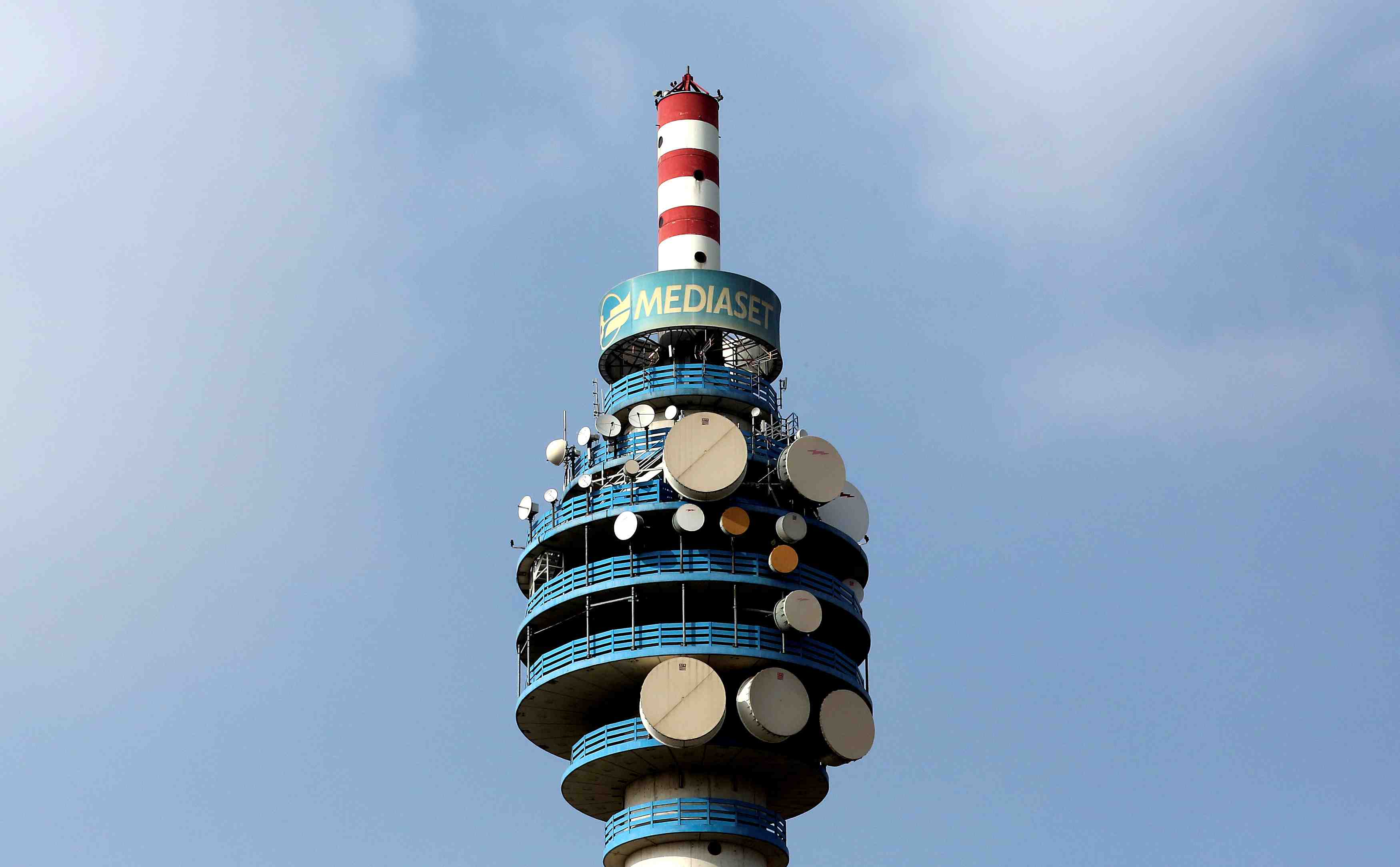 Mediaset ouvert a une fusion avec prosieben mais priorite a "euroflix"