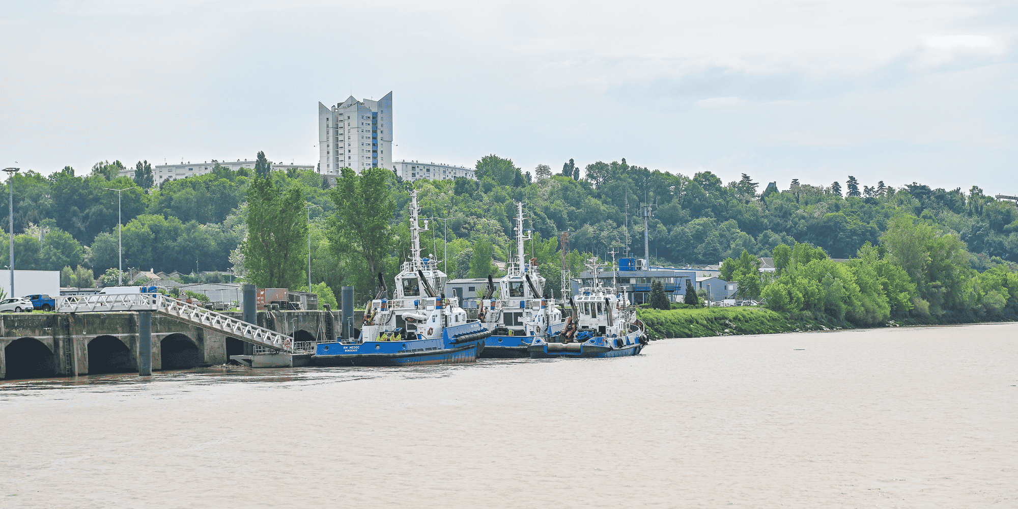 Rive droite