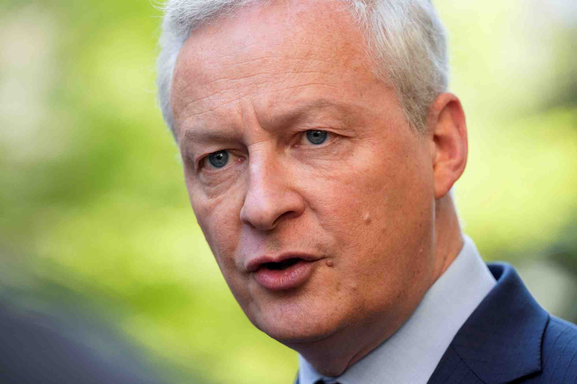 Photo du ministre francais de l'economie et des finances, bruno le maire