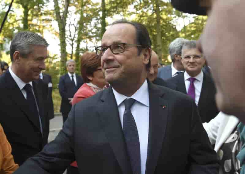 Hollande promet le demantelement du camp de migrants de calais