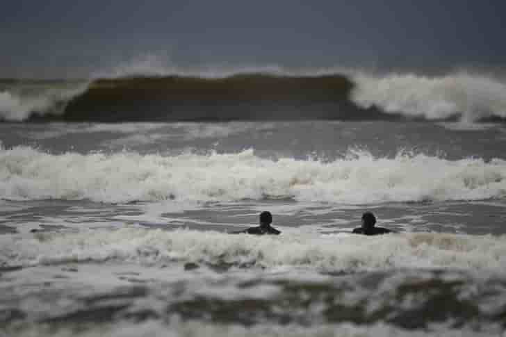 L'irlande se prepare a l'arrivee de la tempete tropicale ophelia