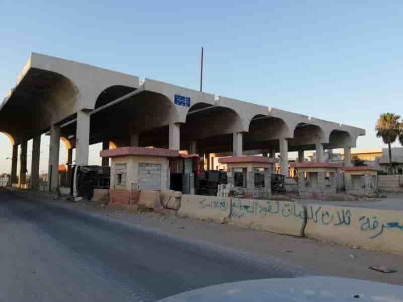Des deplaces syriens quittent une zone frontaliere refuge, selon l'onu