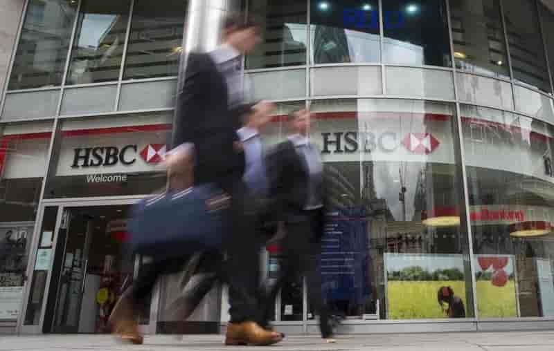 Hsbc suspend ses services internet apres une cyberattaque