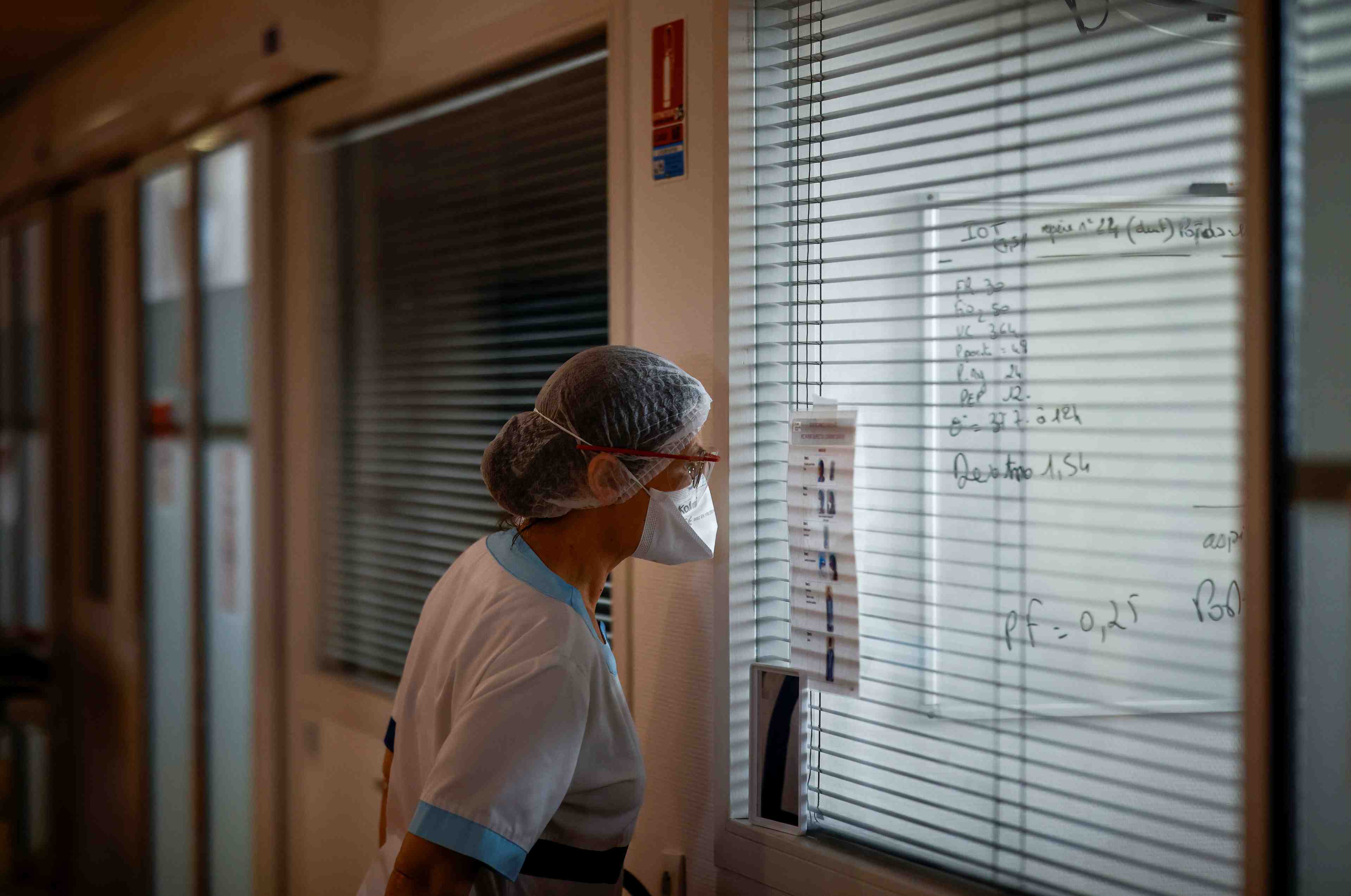 La france compte 2.754 patients soignes en reanimation a cause du covid
